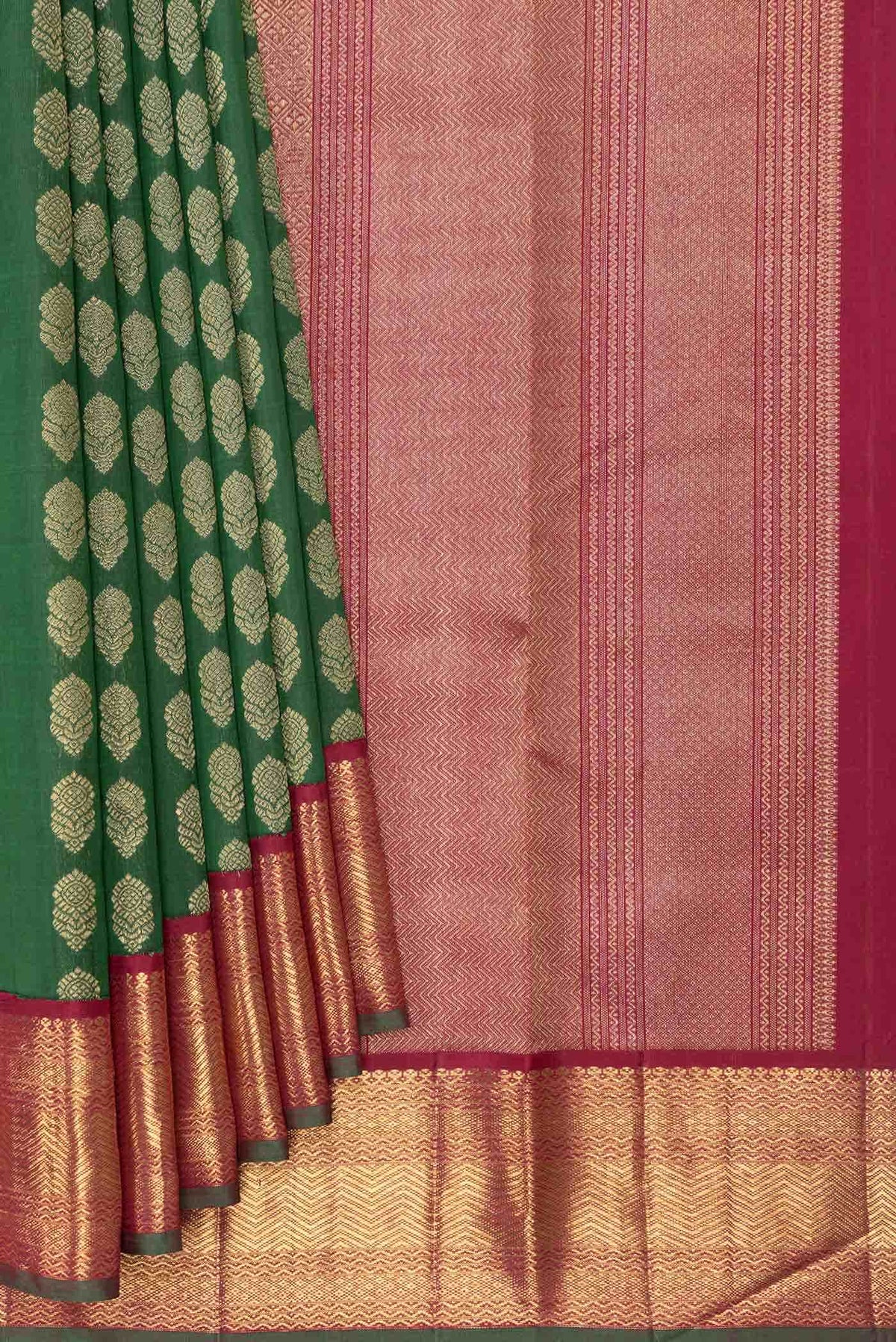 Pure Silk Pure Zari Bottle Green Dual Tone Kanjivaram Saree
