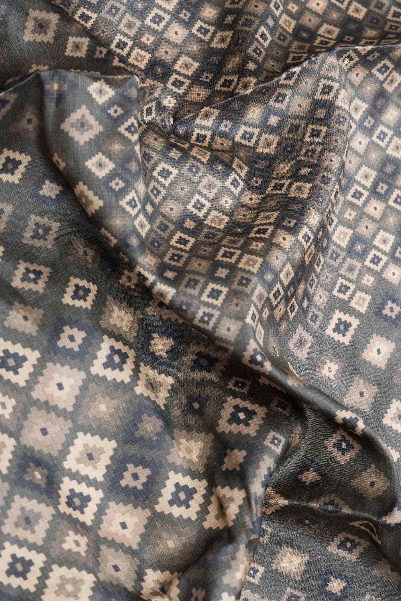 Grey Dual Tone Tussar Silk Saree