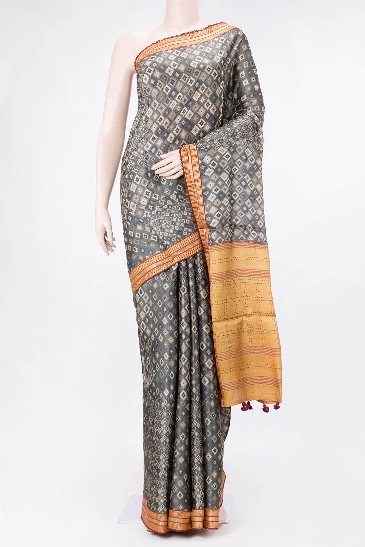 Grey Dual Tone Tussar Silk Saree