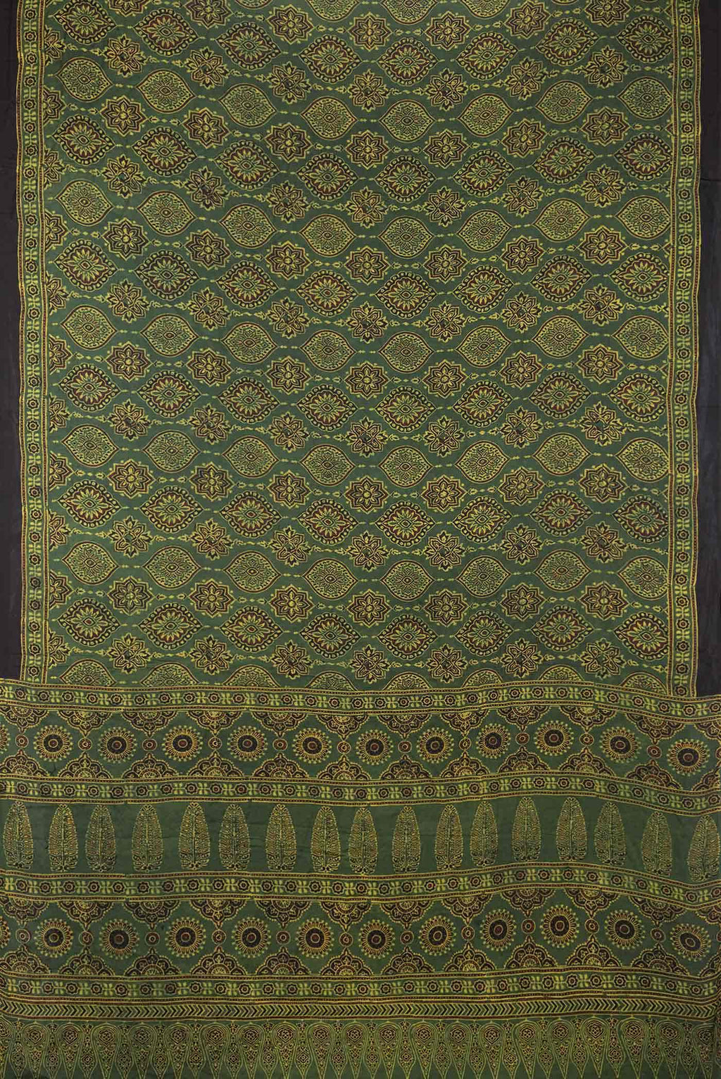 Green Dual Tone Blended Mysore Crepe Saree