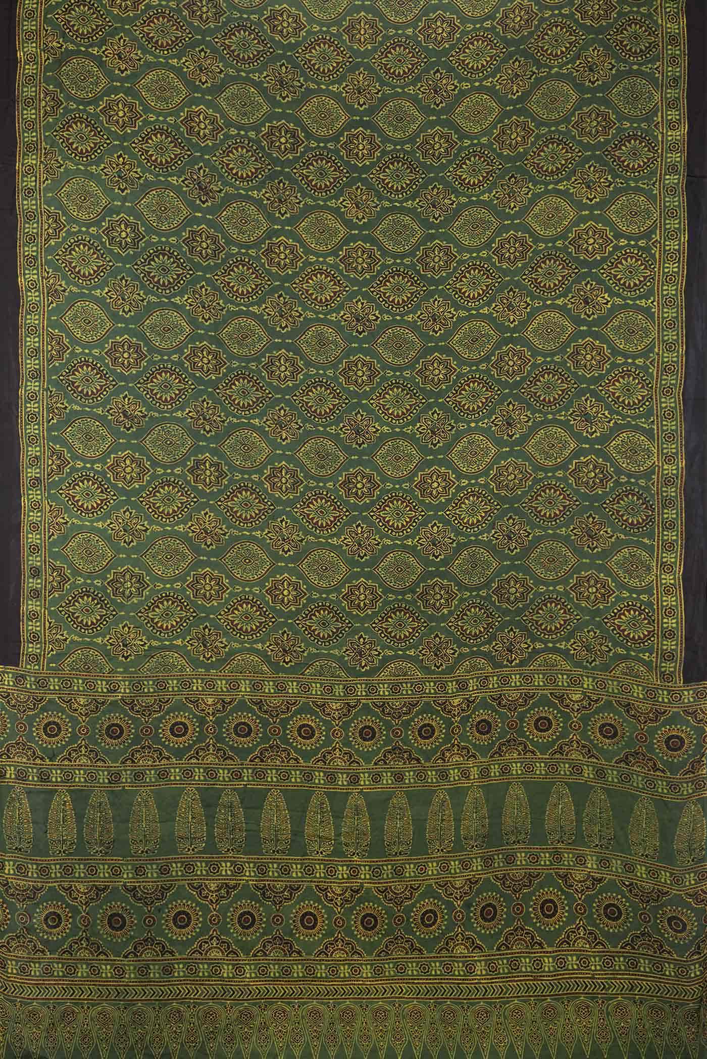 Green Dual Tone Blended Mysore Crepe Saree