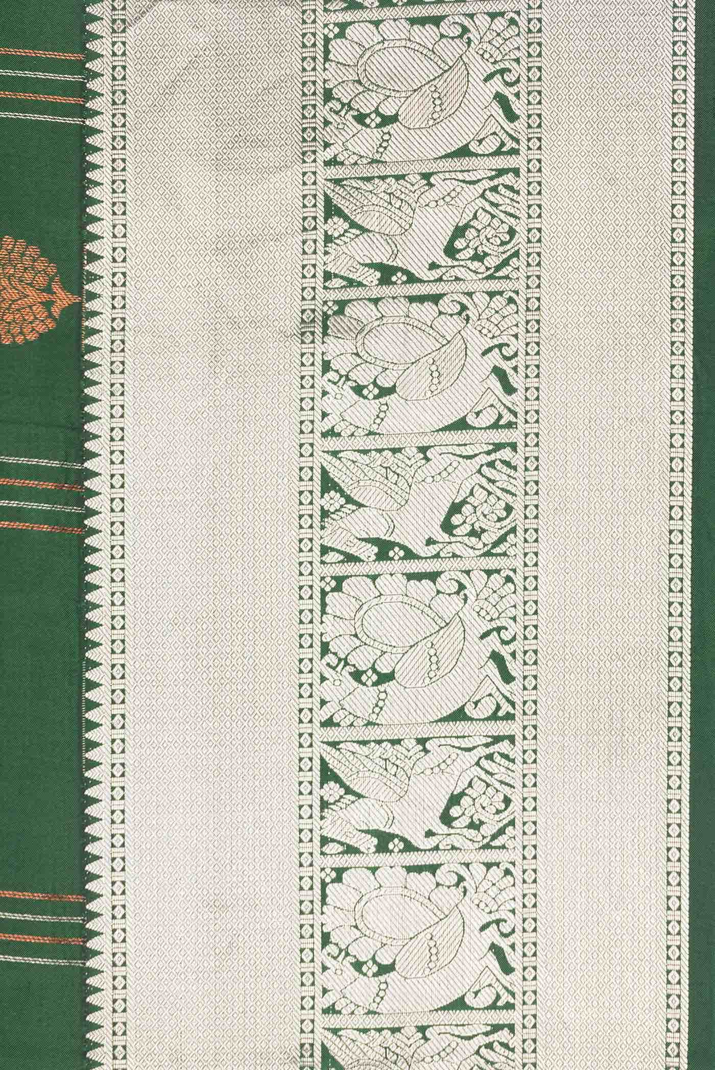 Green Dual Tone Kanchipuram Silk Saree