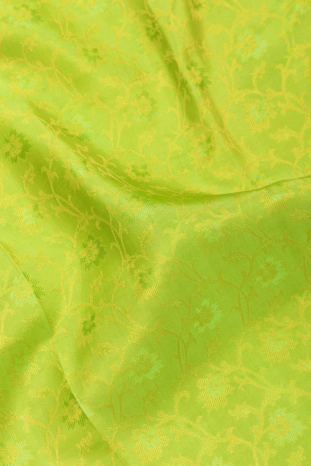 Parrot Green Dual Tone Kanchipuram Silk Saree