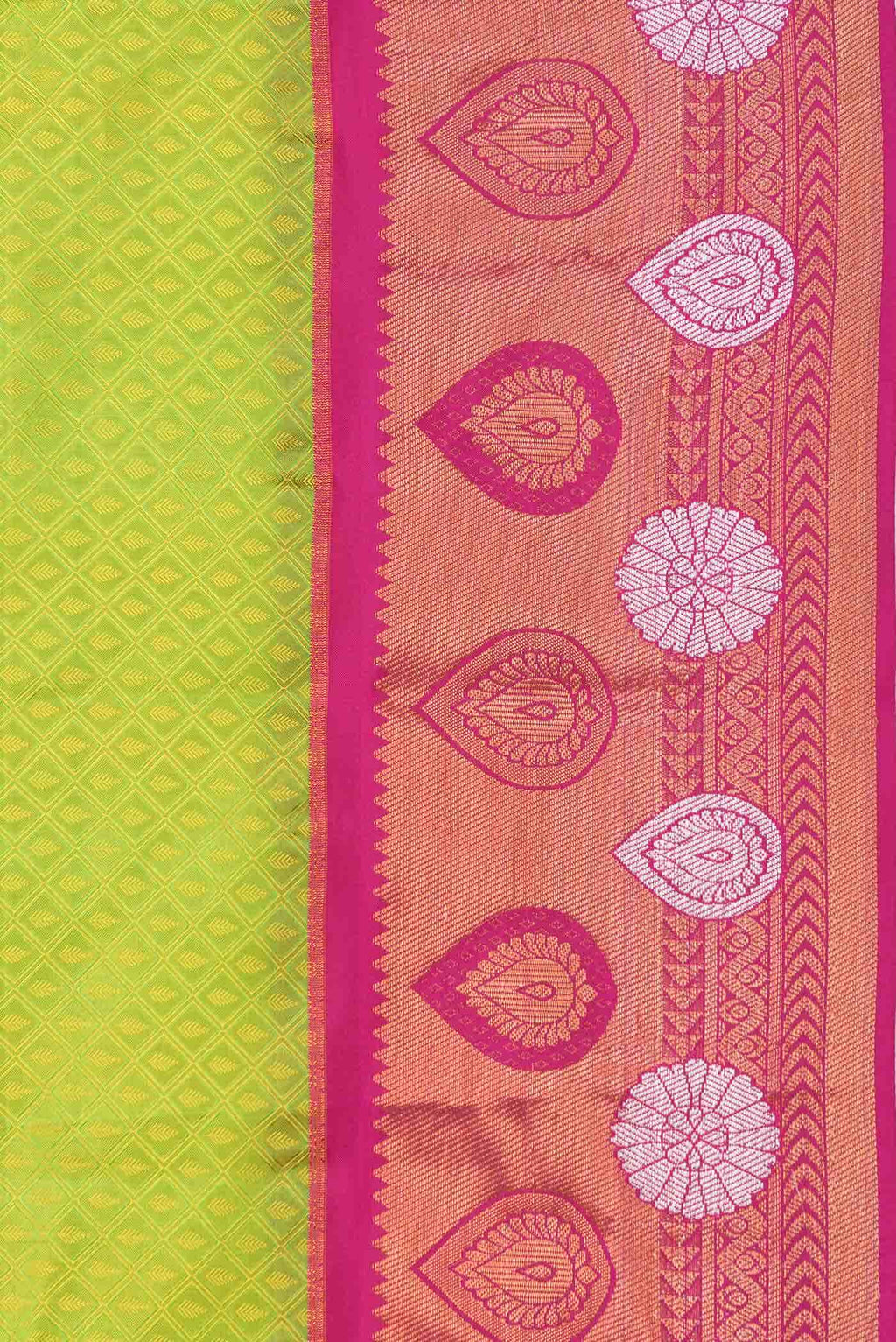 Parrot Green Dual Tone Kanchipuram Silk Saree
