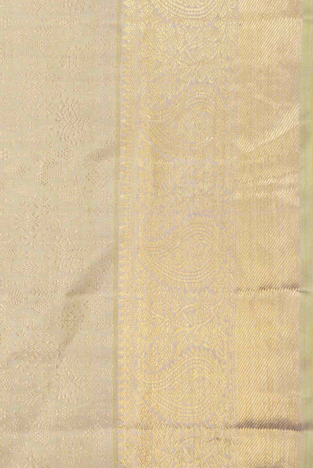 Pure Silk Pure Zari Light Green Dual Tone Kanchipuram Saree