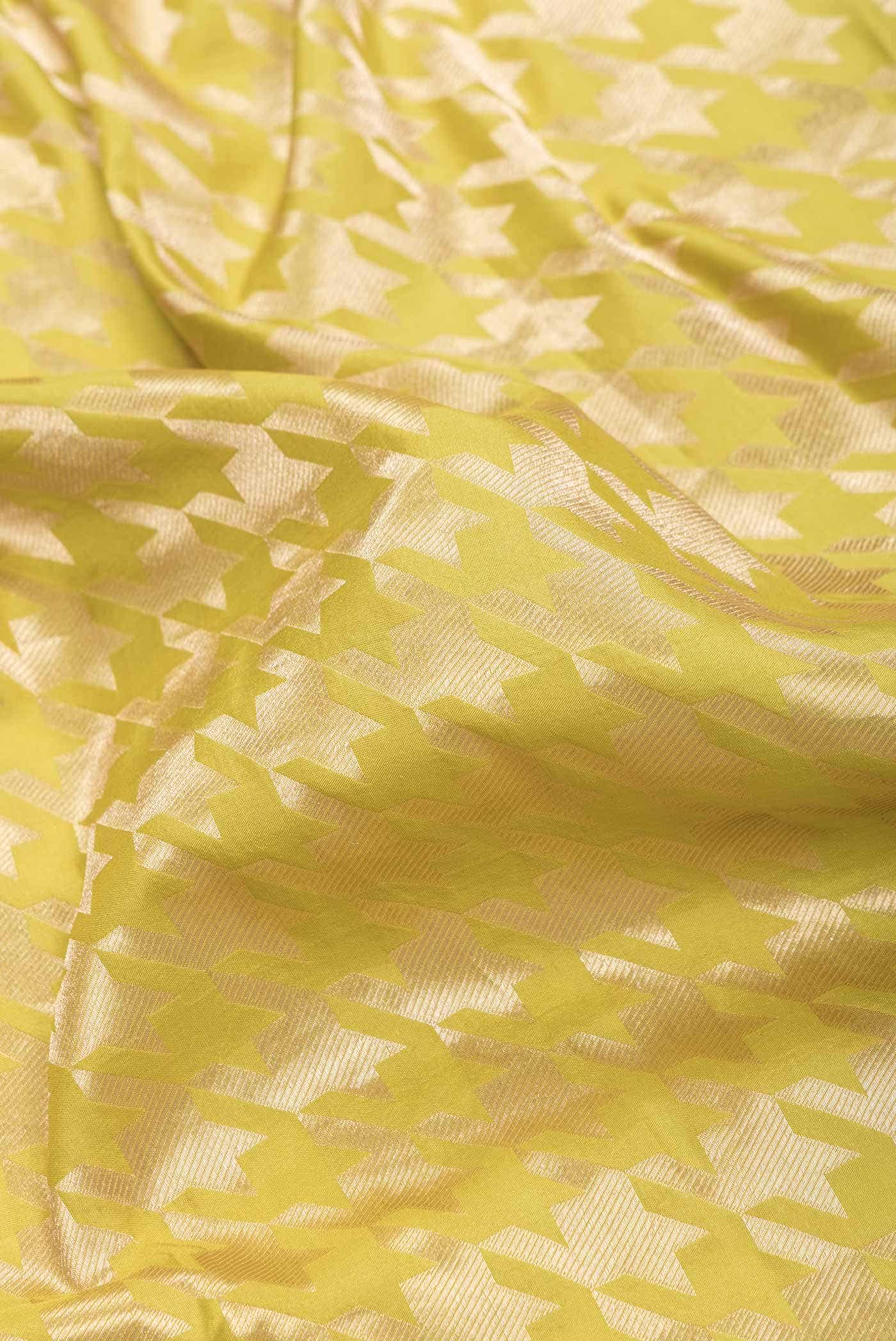 Mehandi Green Dual Tone Banarasi Silk Saree