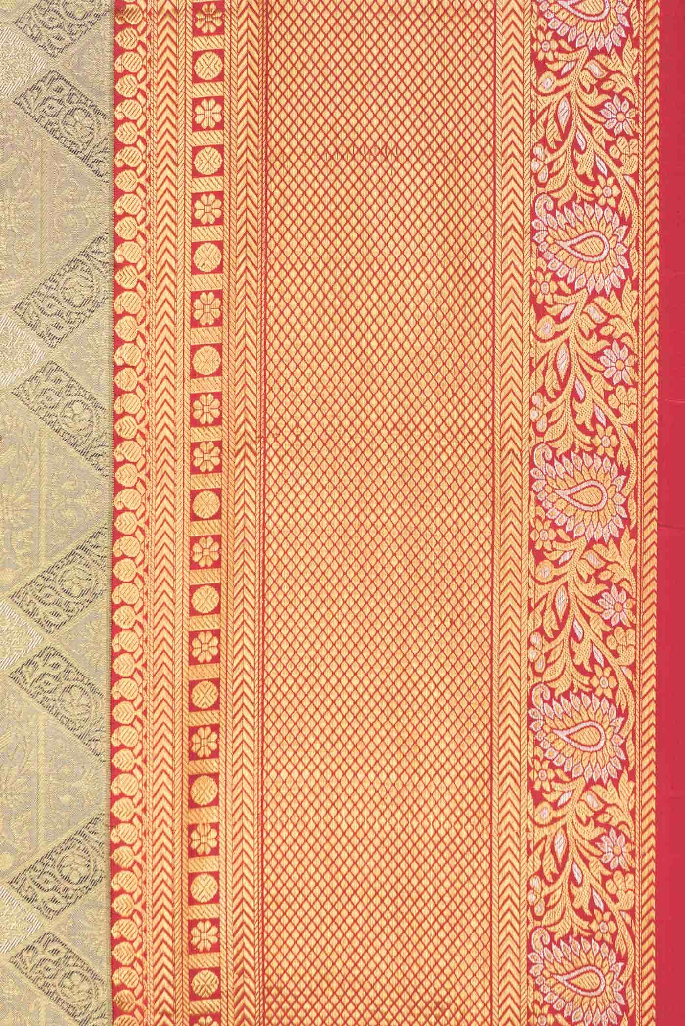 Davys Grey Dual Tone Kanchipuram Silk Saree