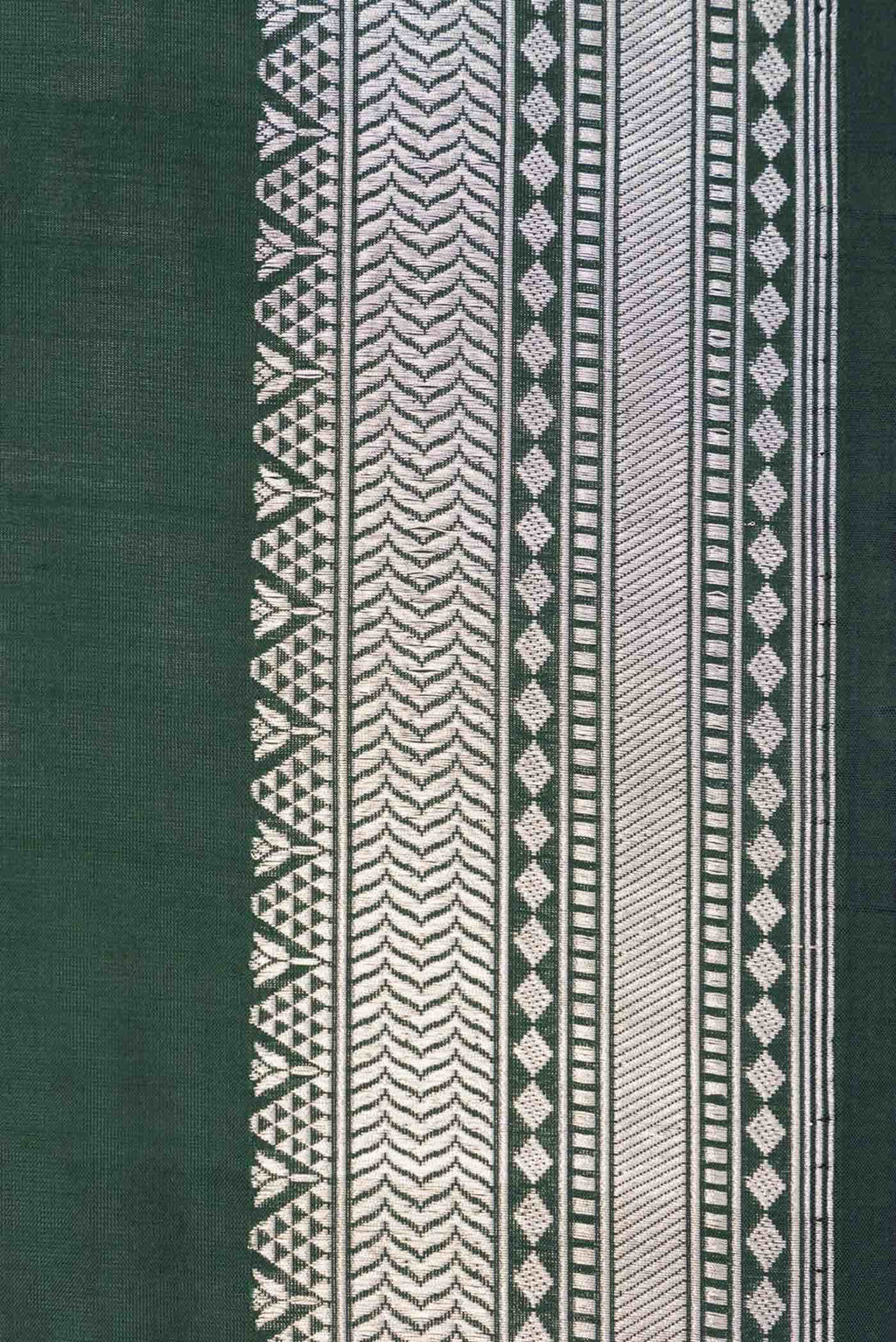 Green Dual Tone Banarasi Silk Saree