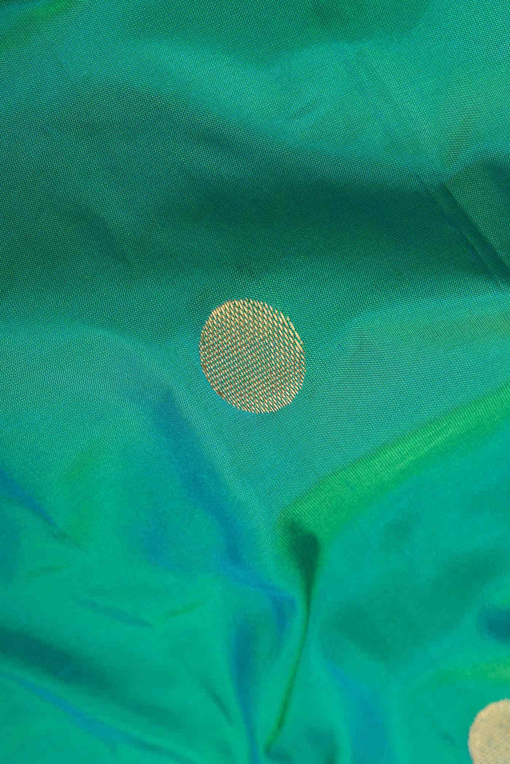 Green Dual Tone Kanchipuram Silk Saree