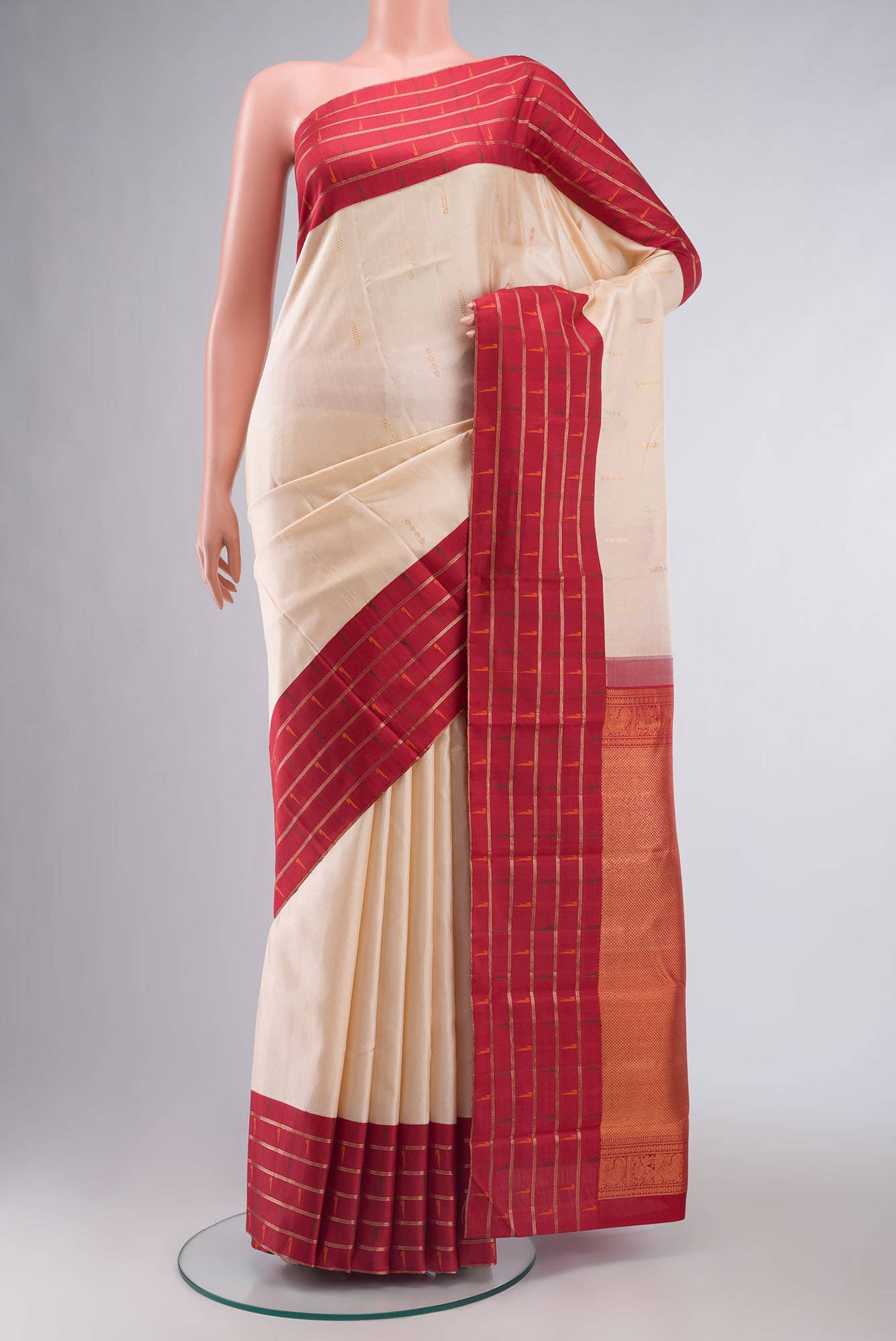 Pure Silk Pure Zari Cream Kanchipuram Saree