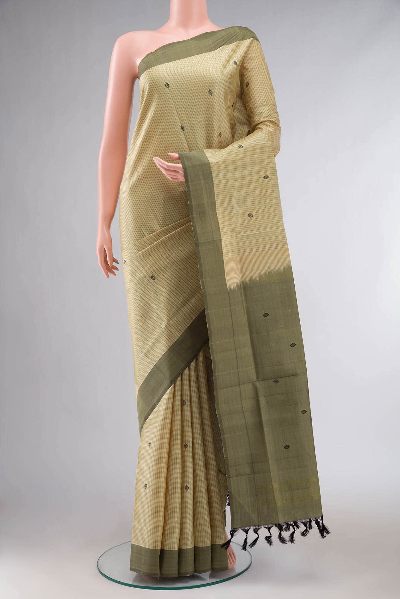 Beige Kanchipuram Silk Saree