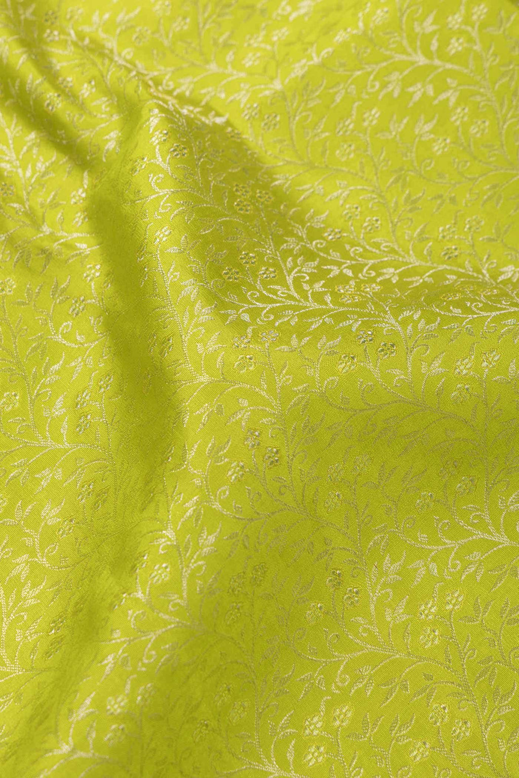 Parrot Green Dual Tone Kanchipuram Silk Saree
