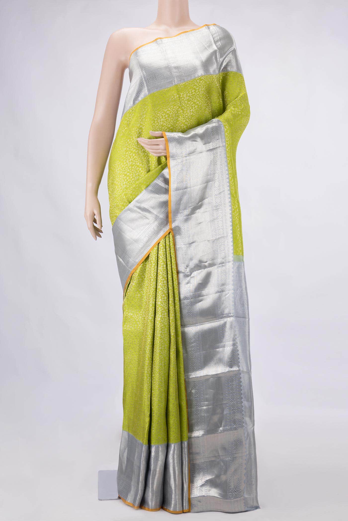 Parrot Green Dual Tone Kanchipuram Silk Saree
