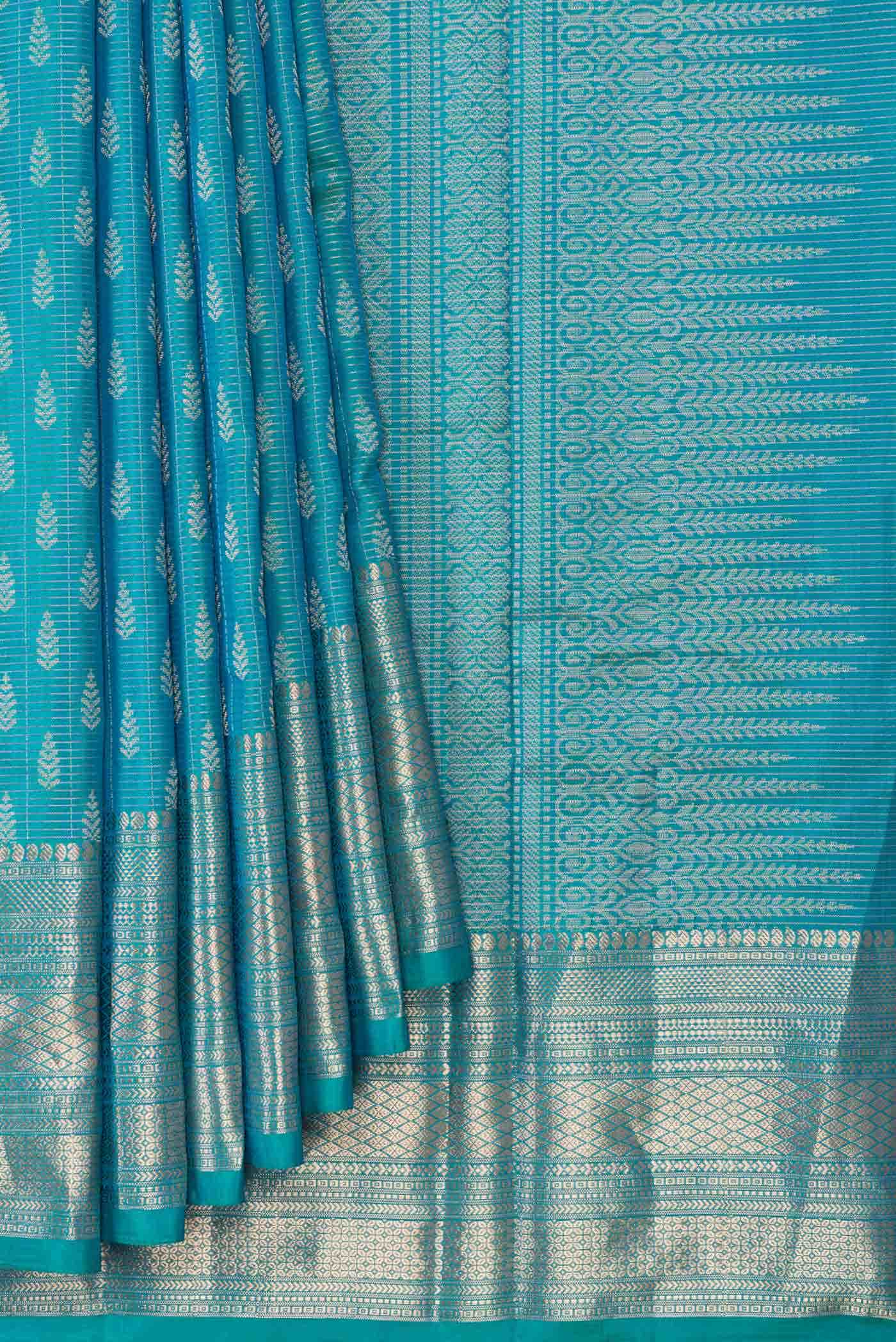 Green Dual Tone Kanchipuram Silk Saree