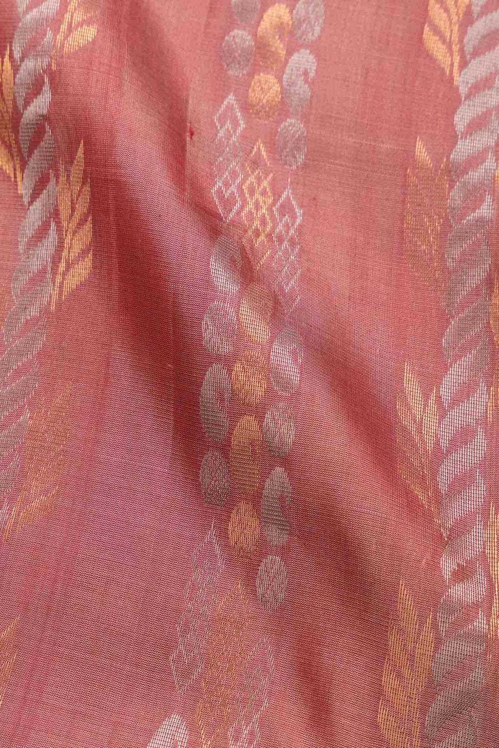Golden Peach Dual Tone Uppada Silk Saree