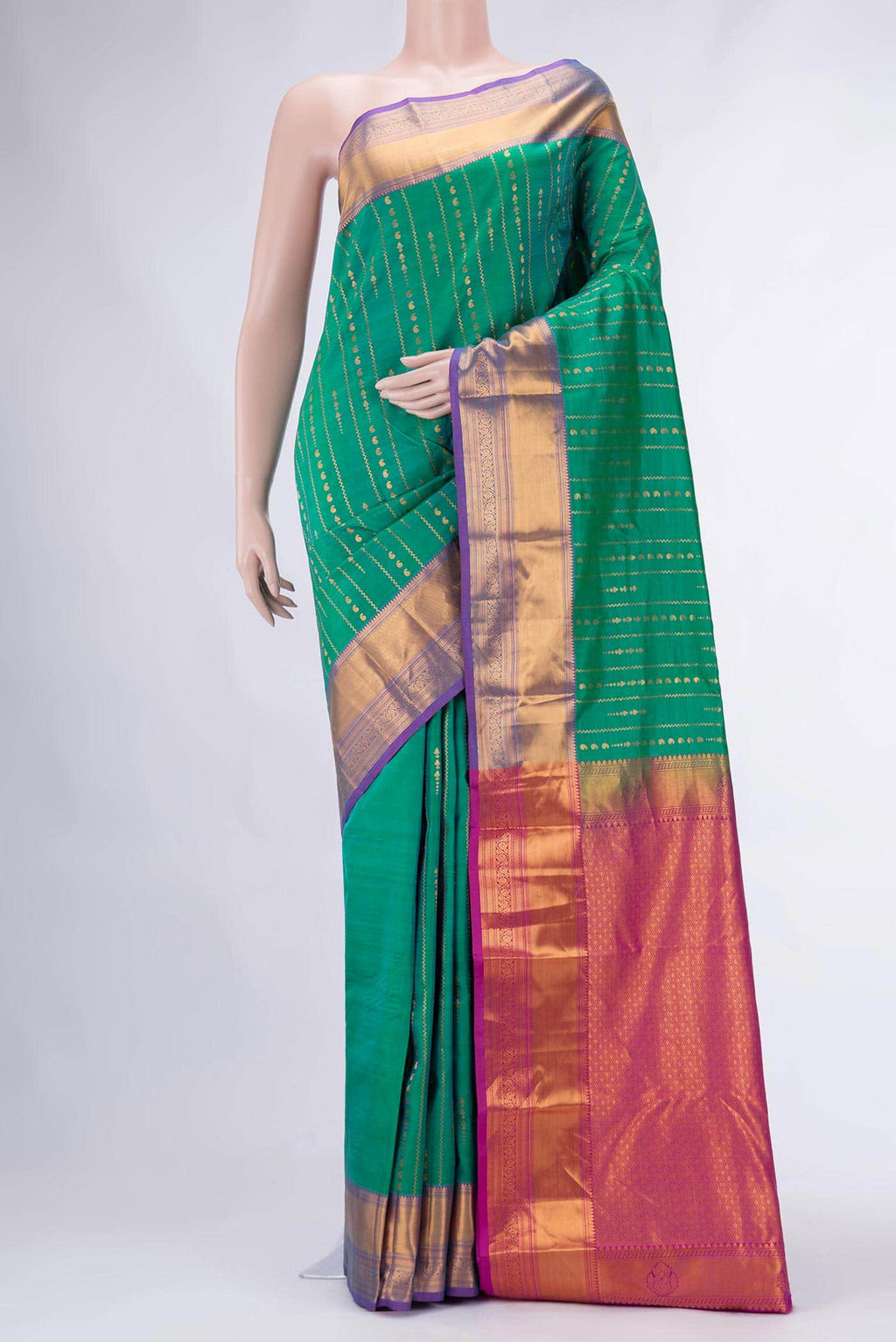 Green Dual Tone Kanchipuram Silk Saree