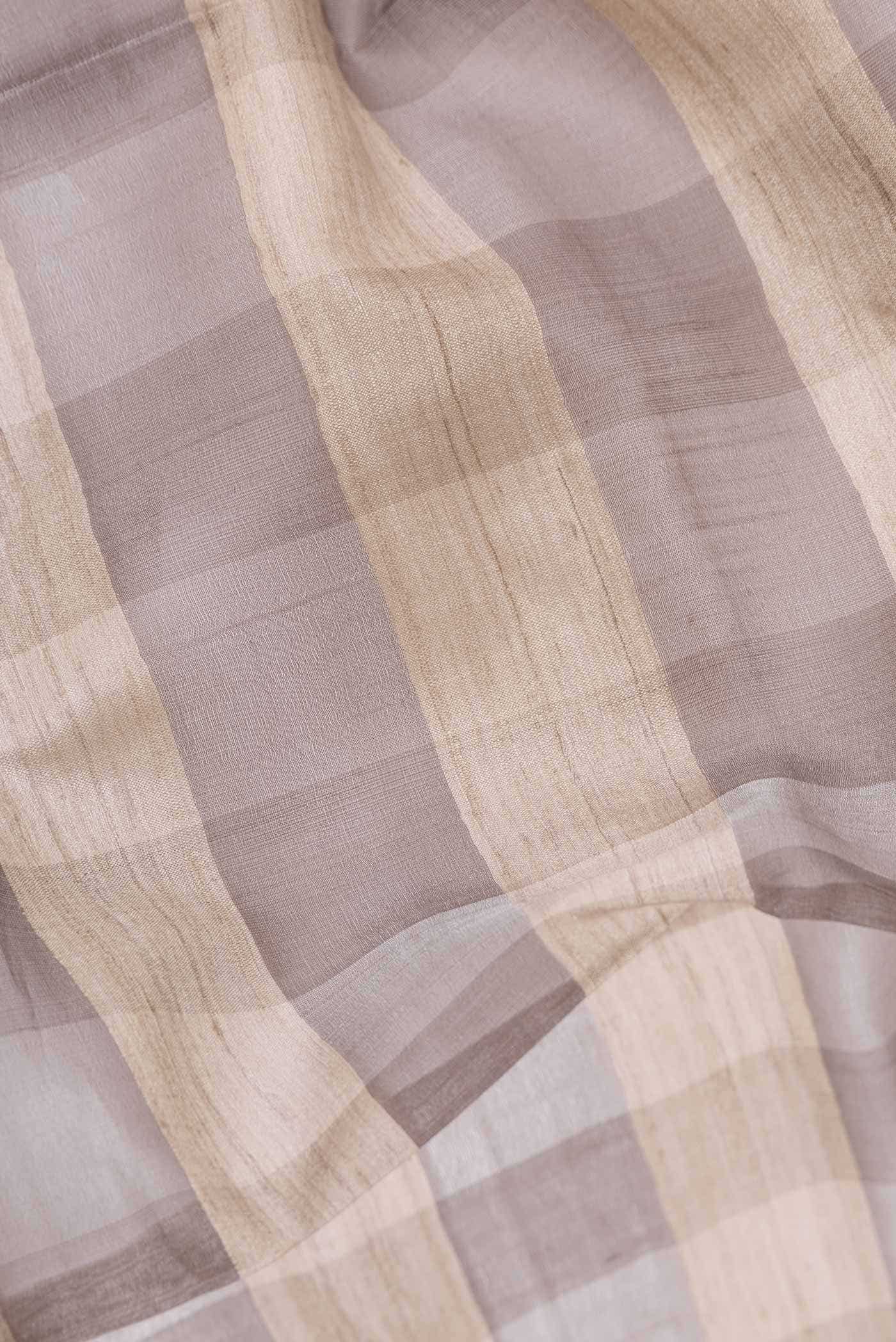 Coral Dual Tone Kanchipuram Silk Saree