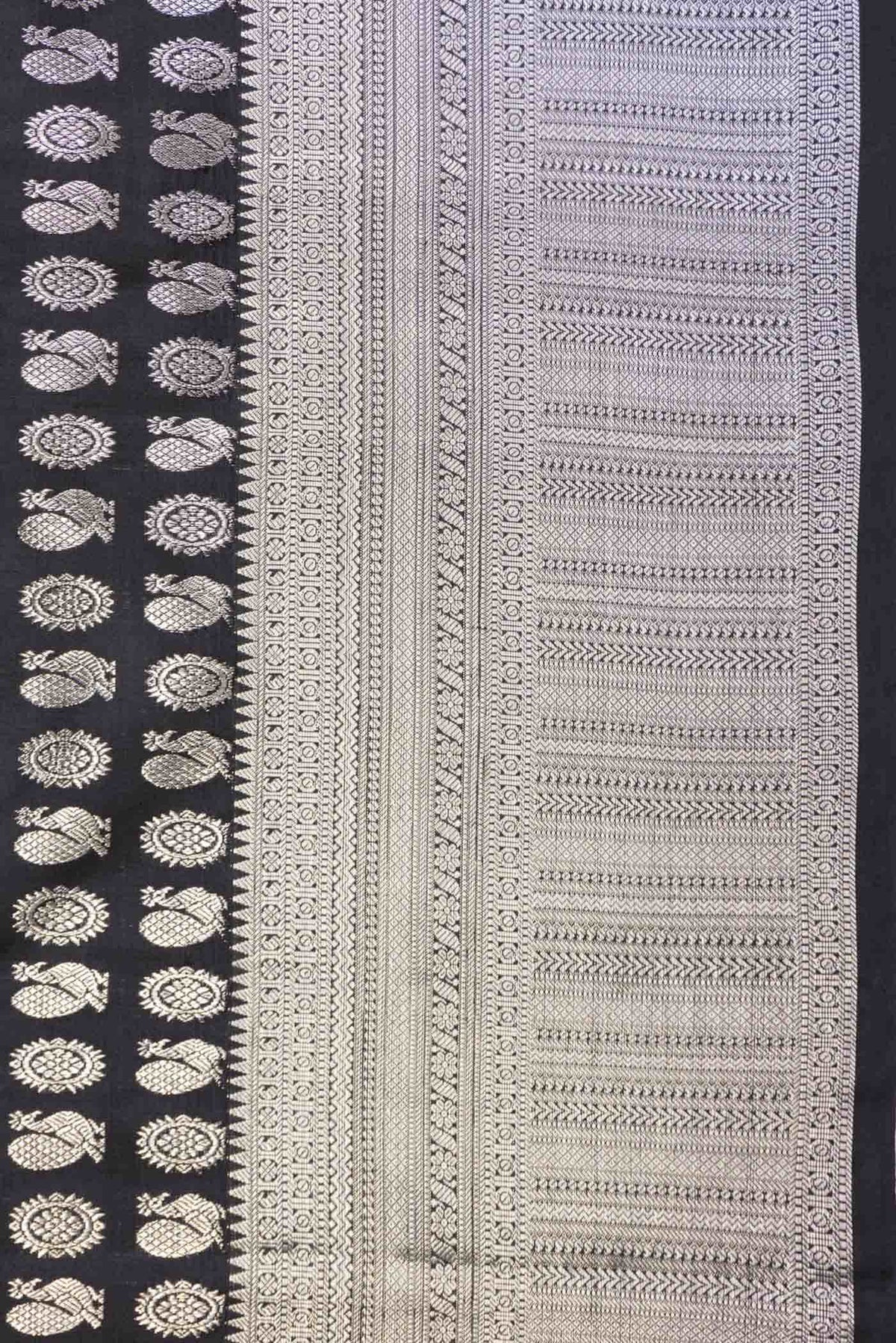 Pure Silk Pure Zari Black Kanjivaram Saree