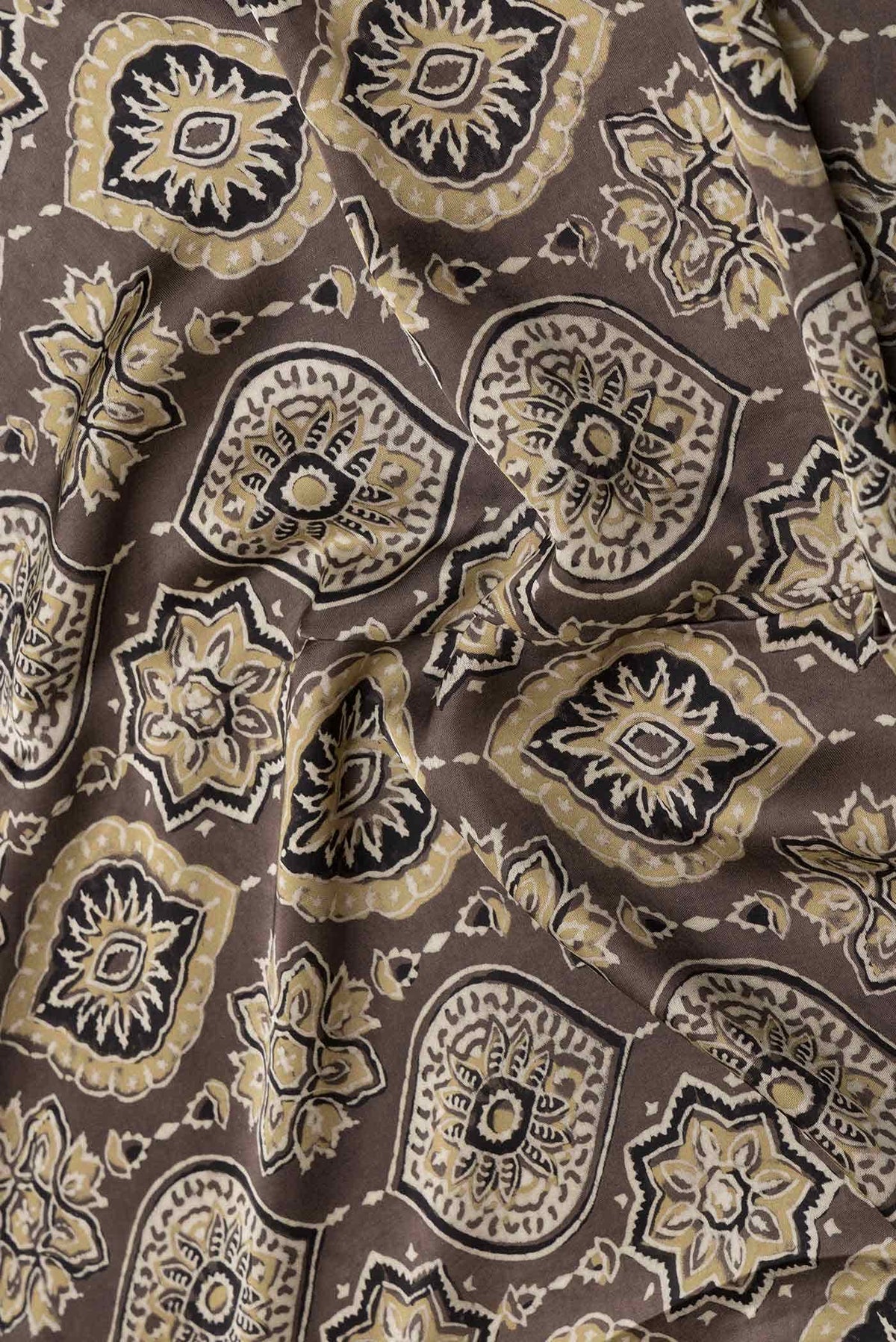 Brown Dual Tone Satin Crepe Saree