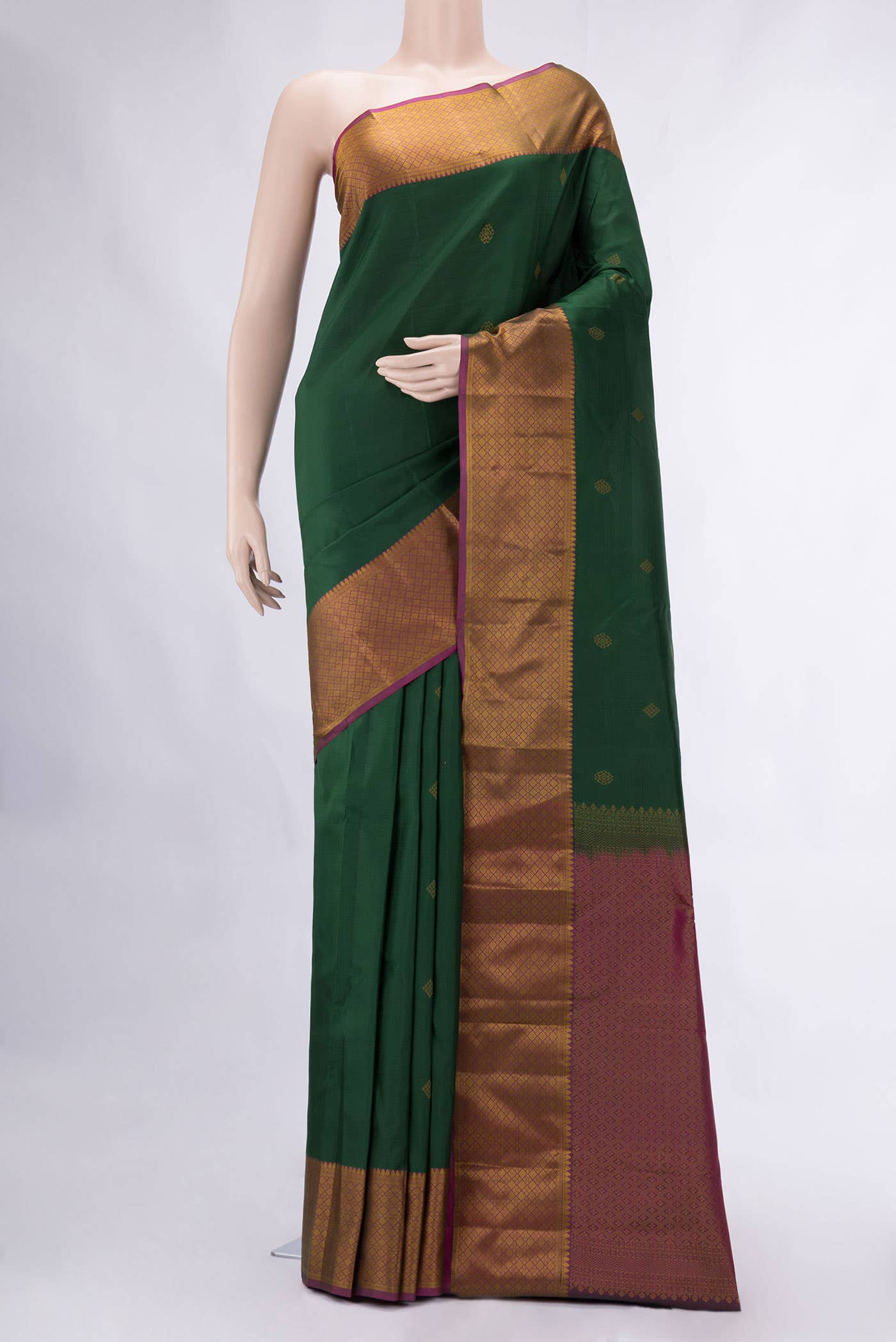 Green Dual Tone Kanchipuram Silk Saree
