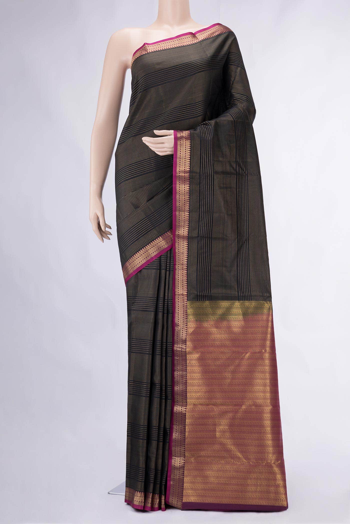 Black Dual Tone Kanchipuram Silk Saree