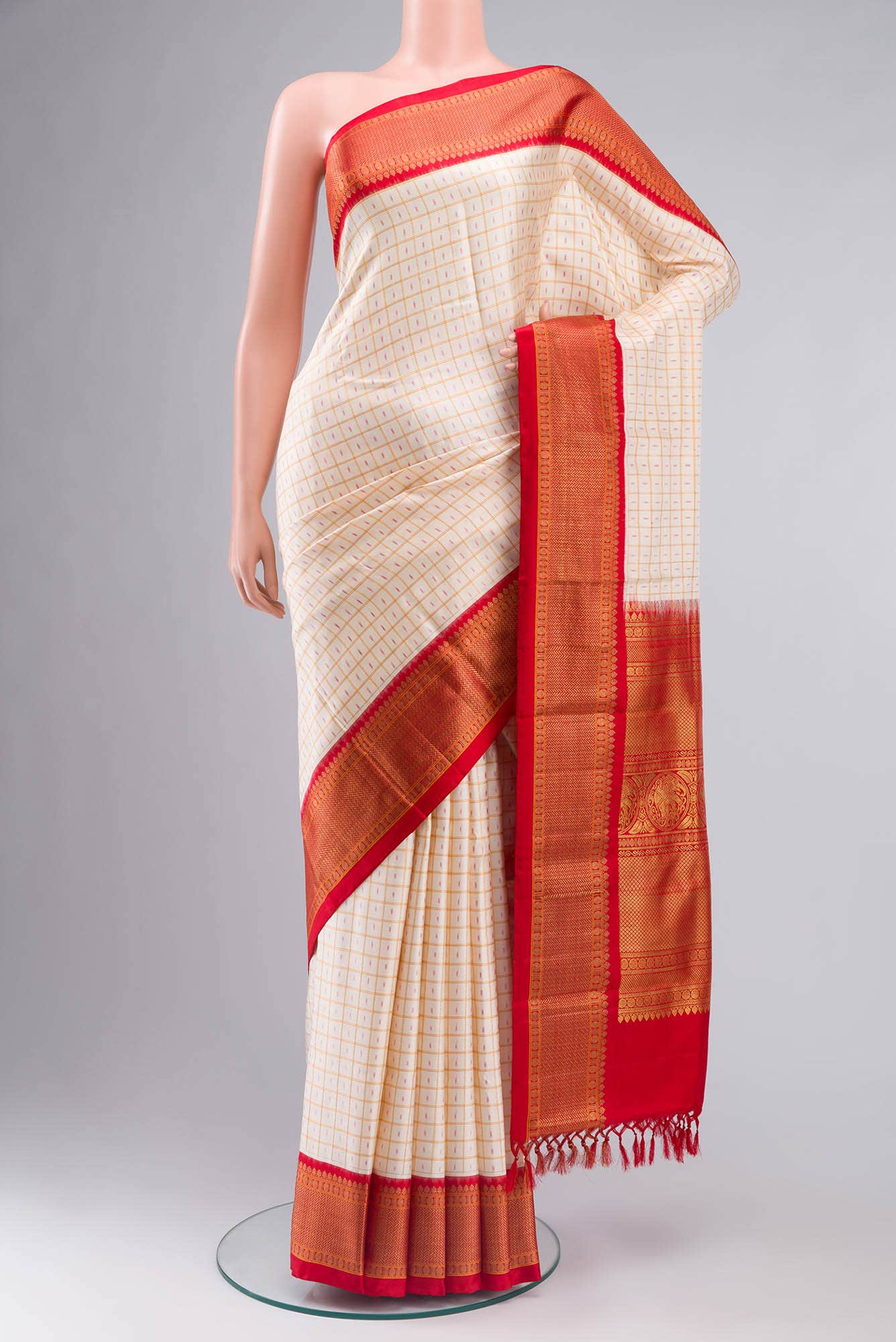 Pure Silk Pure Zari Cream Kanchipuram Saree