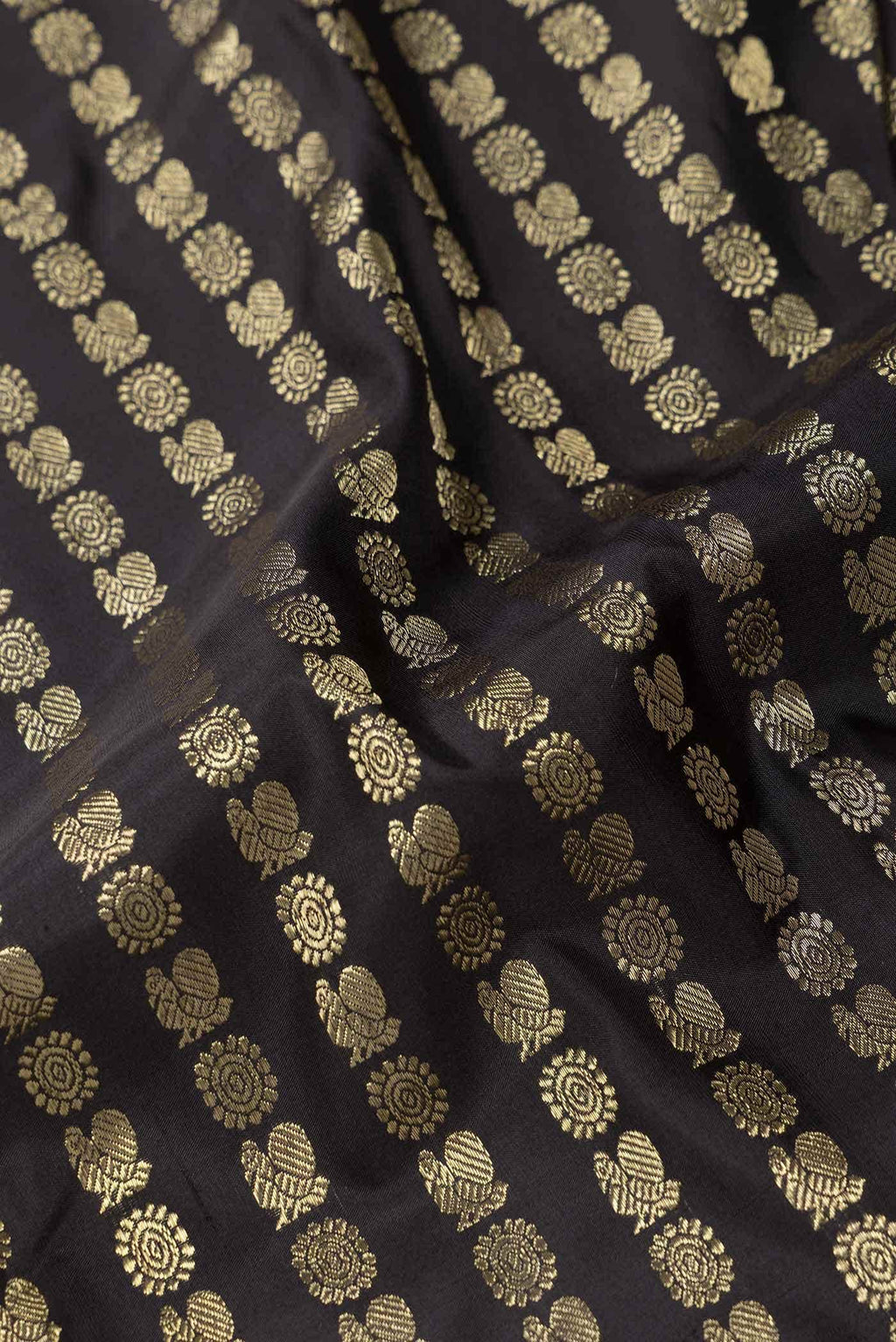 Black Dual Tone Kanchipuram Silk Saree