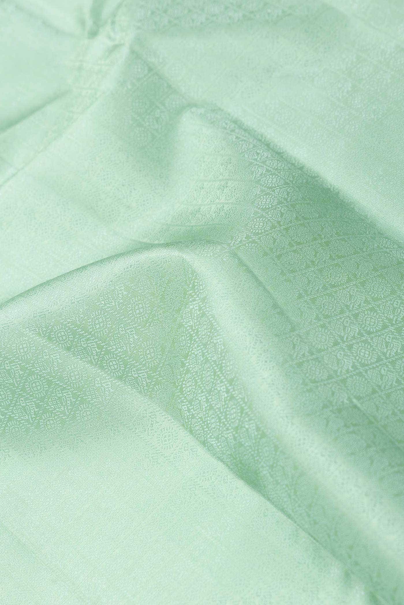 Green Dual Tone Kanjivaram Silk Saree