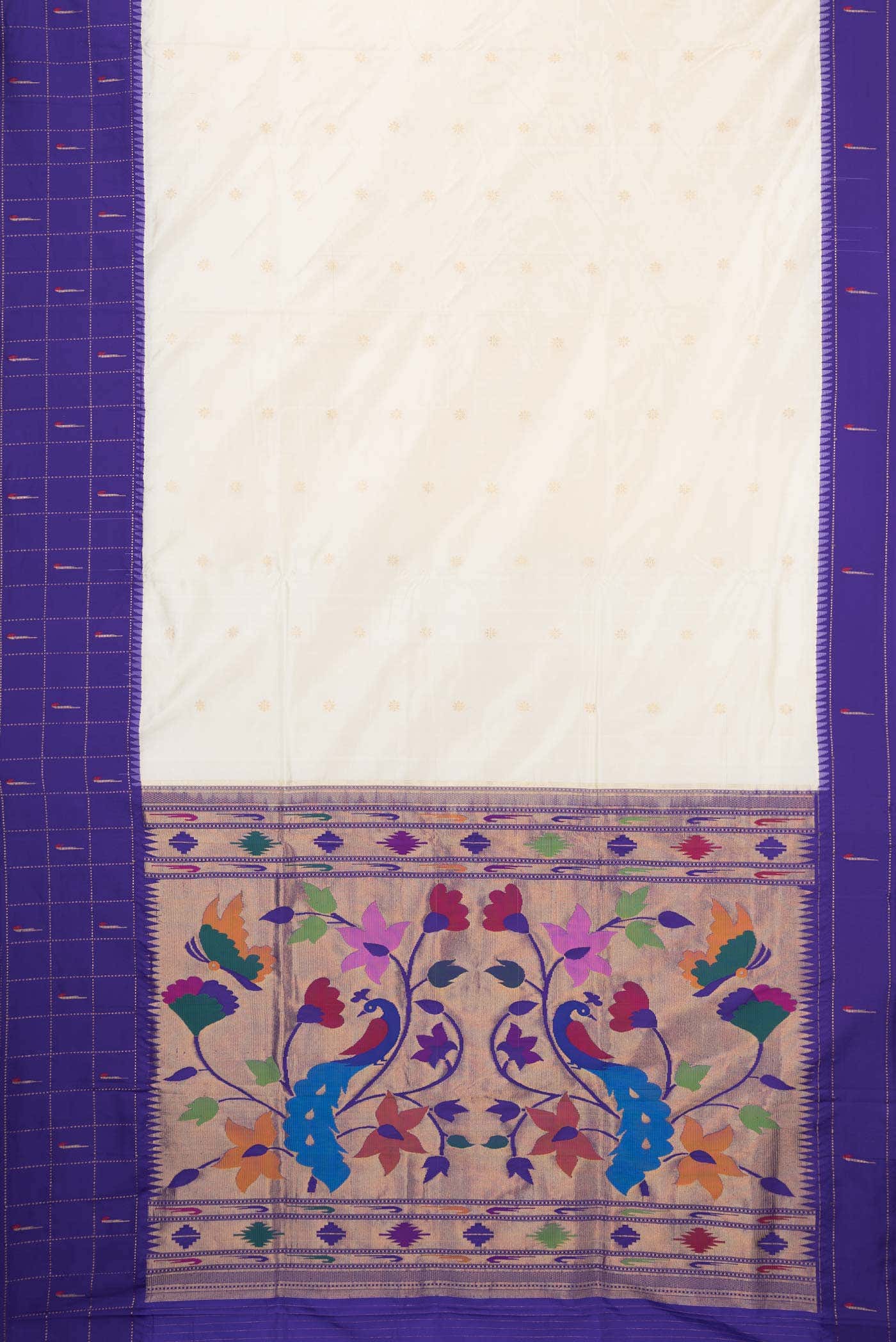 Off White Paithani Silk Saree