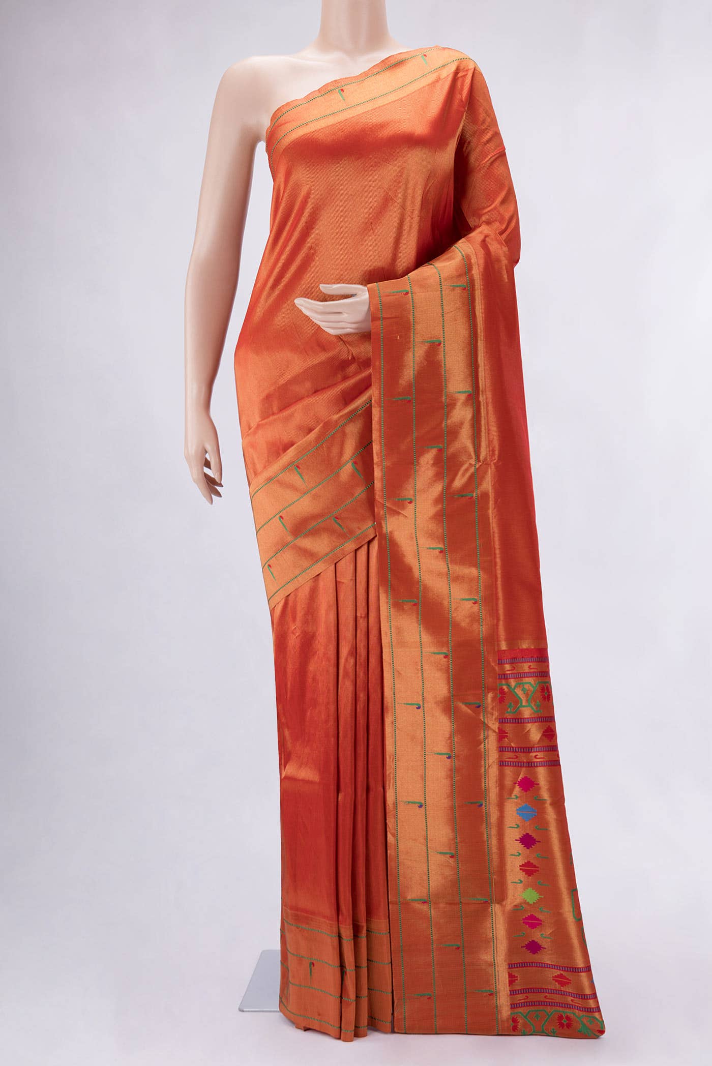 Red Dual Tone Paithani Silk Saree