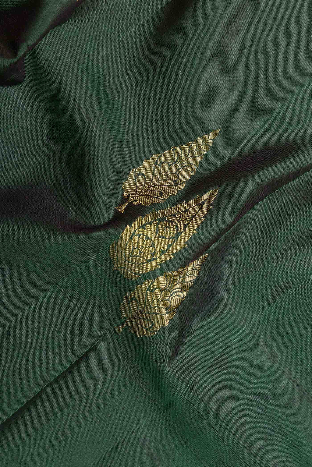Green Dual Tone Kanchipuram Silk Saree