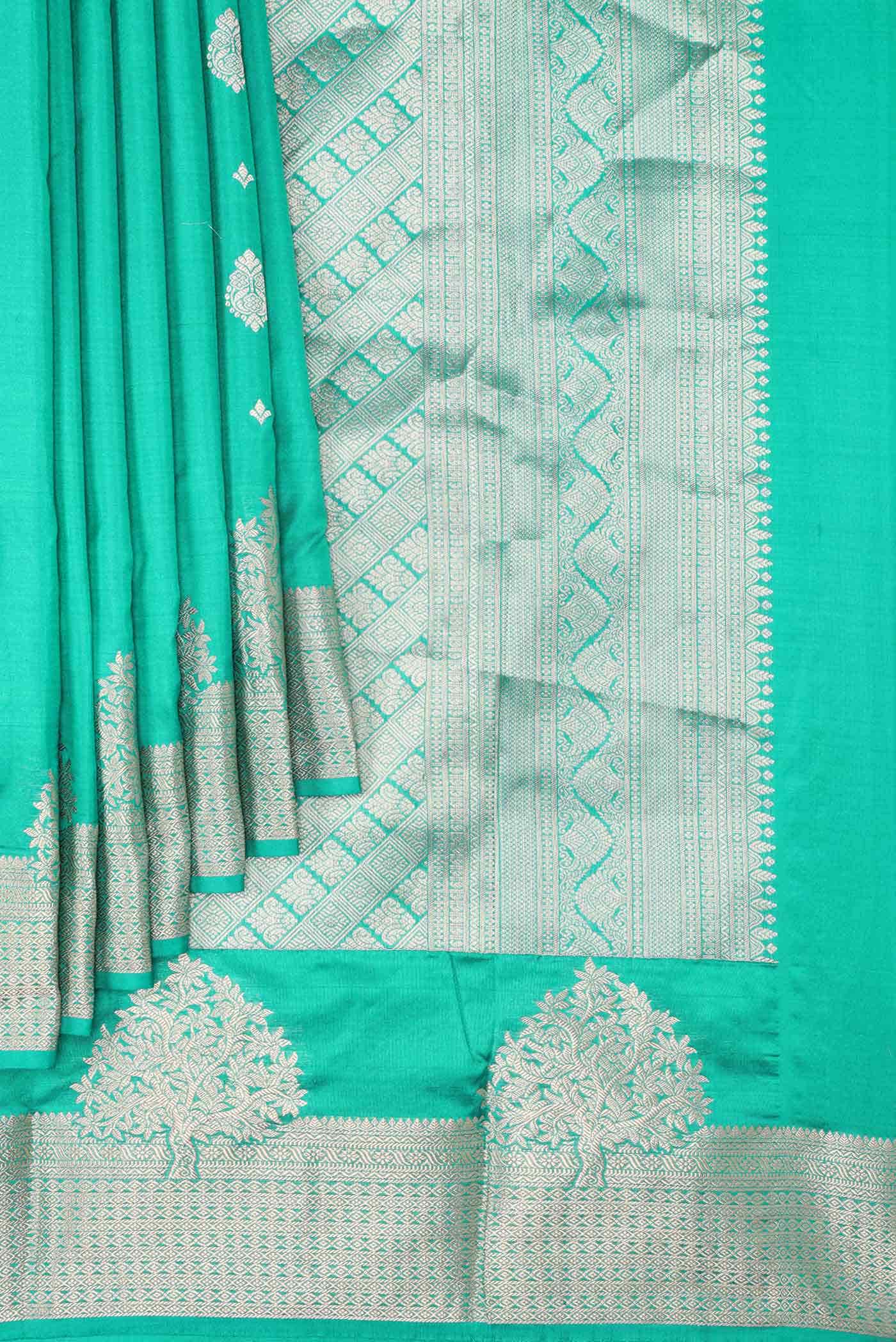 Green Dual Tone Kanchipuram Silk Saree