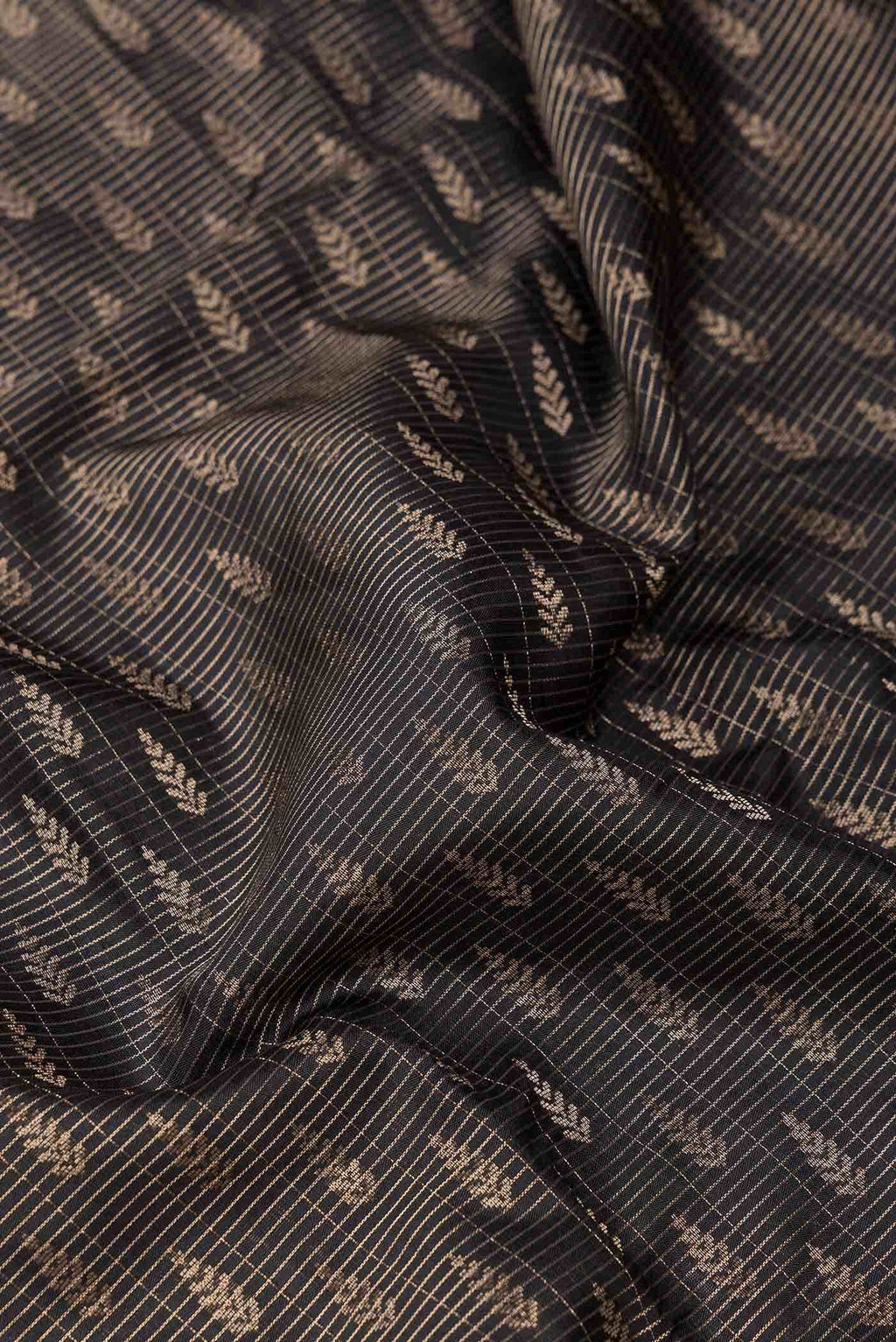 Black Dual Tone Kanchipuram Silk Saree