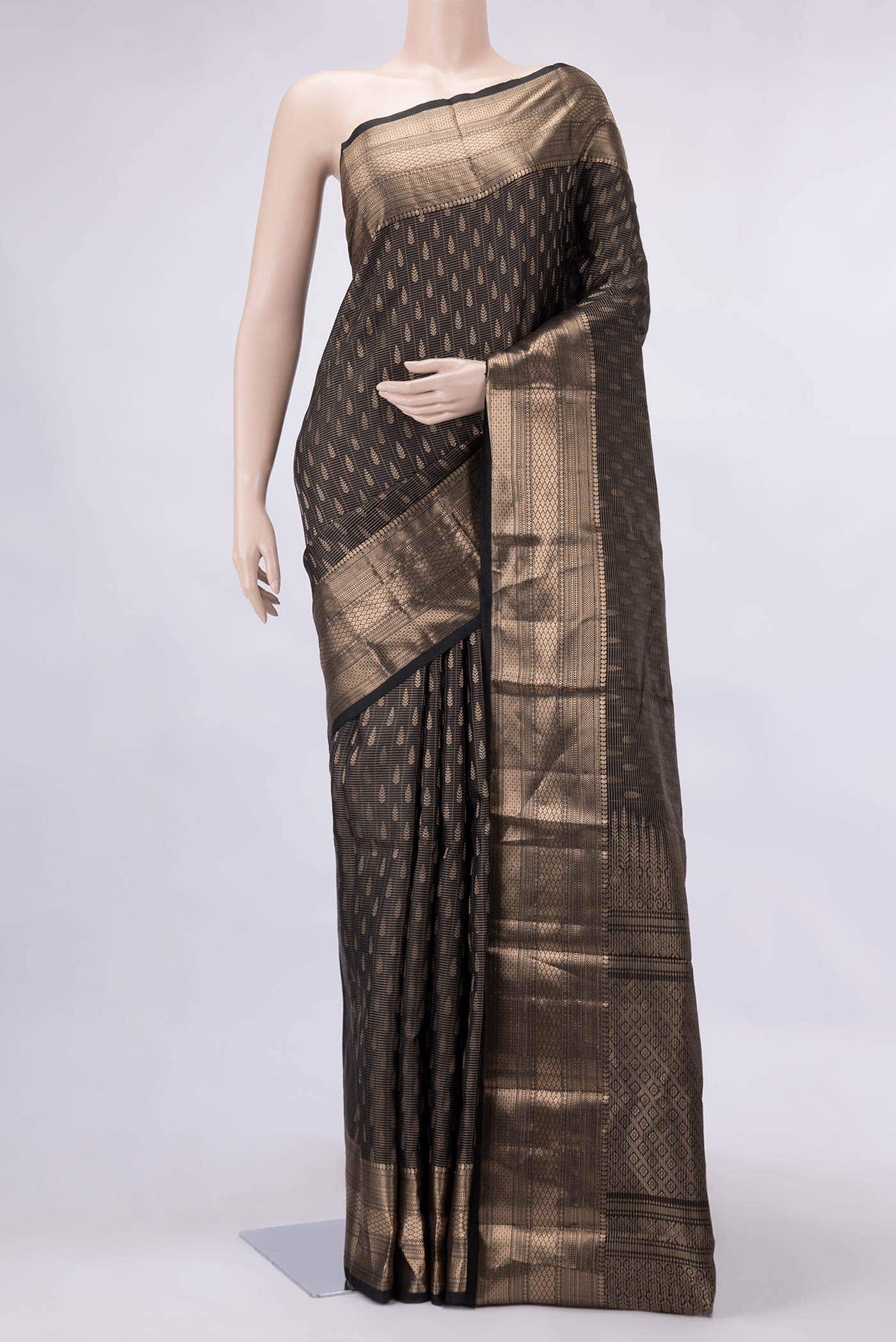 Black Dual Tone Kanchipuram Silk Saree