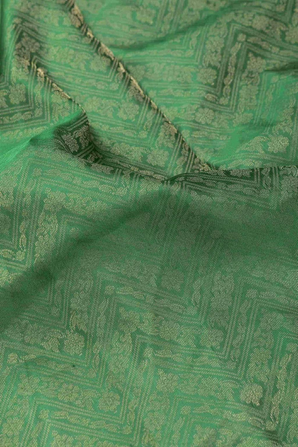 Green Dual Tone Soft Silk Saree