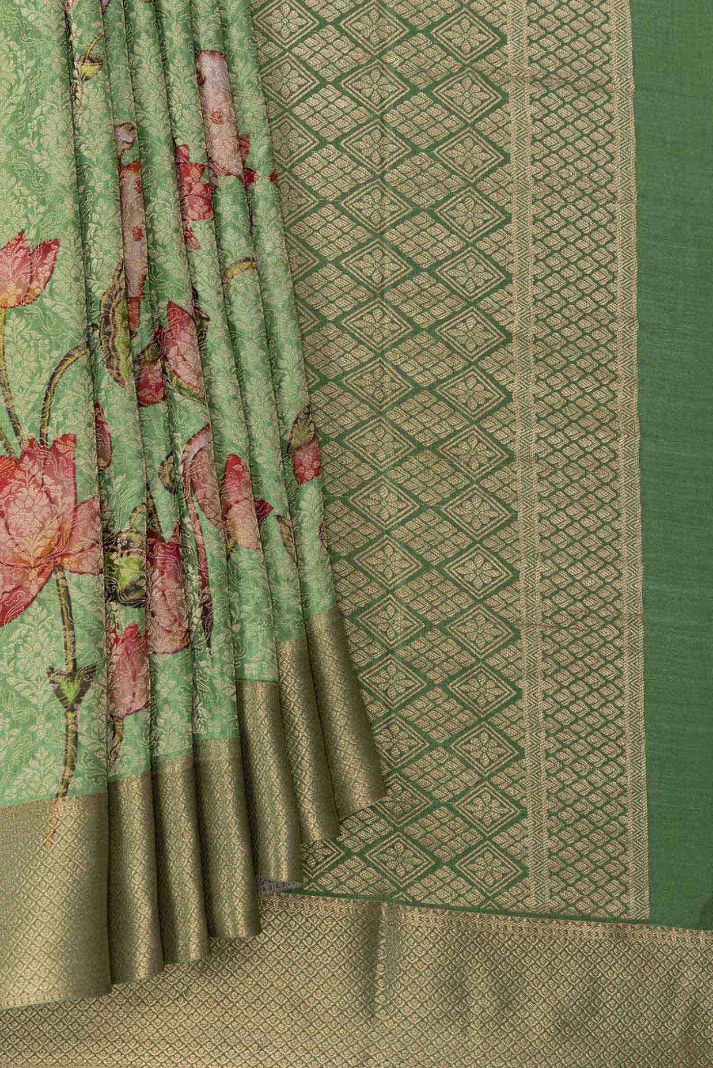 Green Dual Tone Mysore Crepe Saree