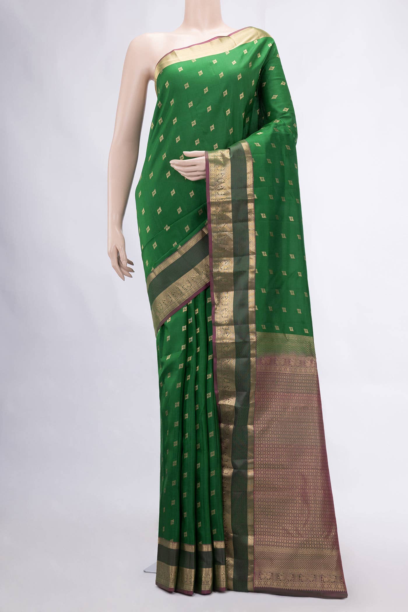 Green Dual Tone Kanchipuram Silk Saree