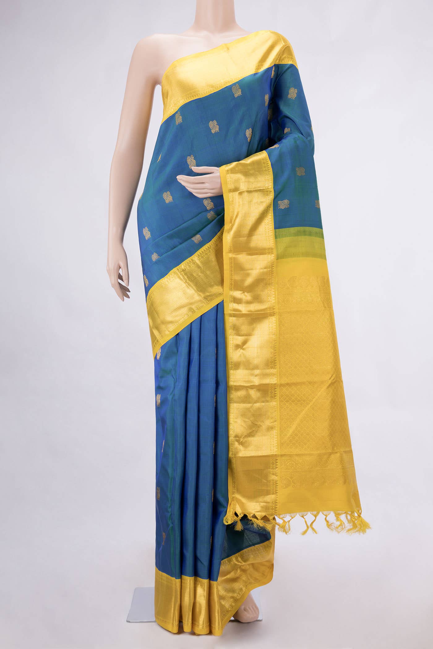 Pure Silk Pure Zari Peacock Blue Dual Tone Kanchipuram Saree