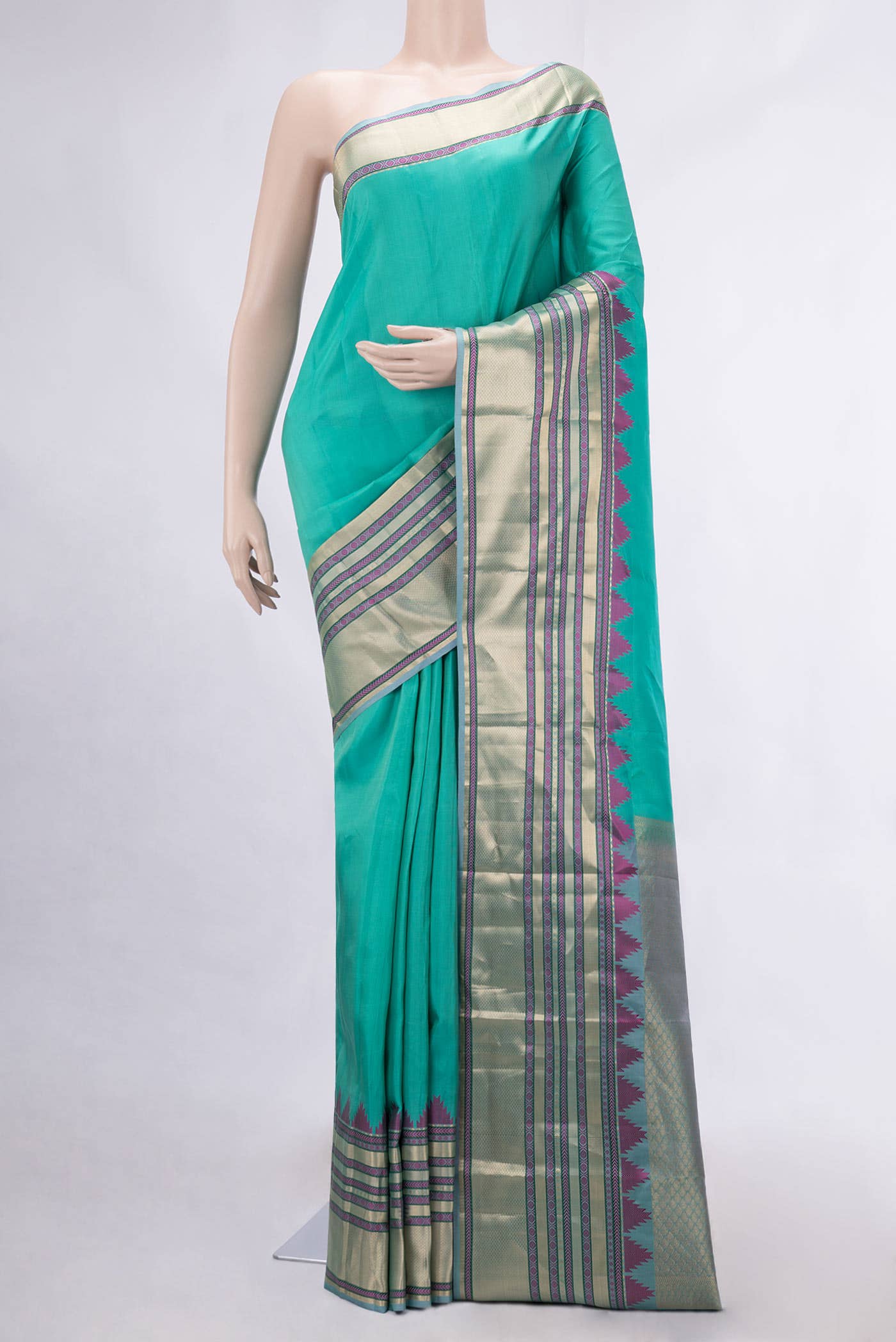 Green Dual Tone Kanchipuram Silk Saree
