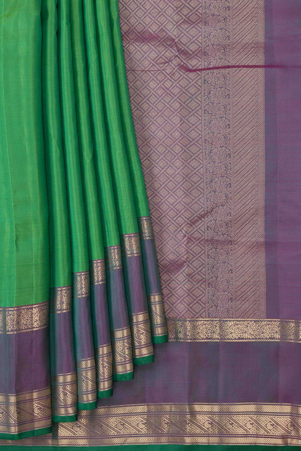 Green Dual Tone Kanchipuram Silk Saree