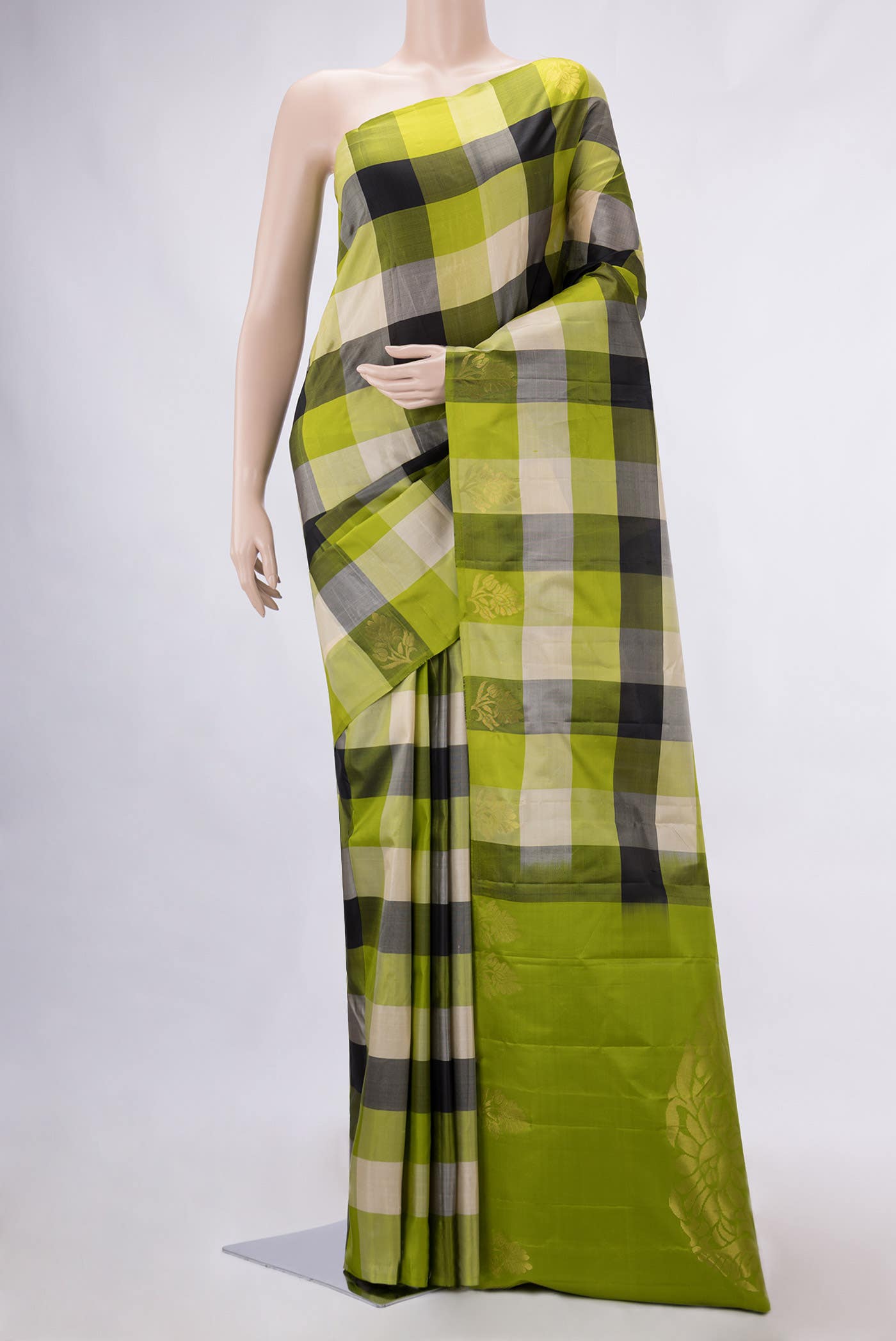 Green and Black Dual Tone Kanchipuram Silk Saree