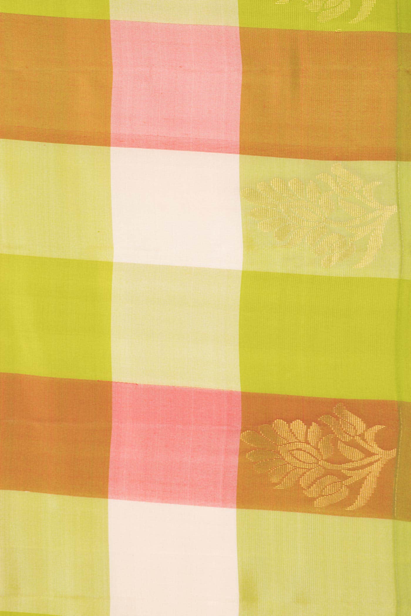 Green and Red Dual Tone Kanchipuram Silk Saree