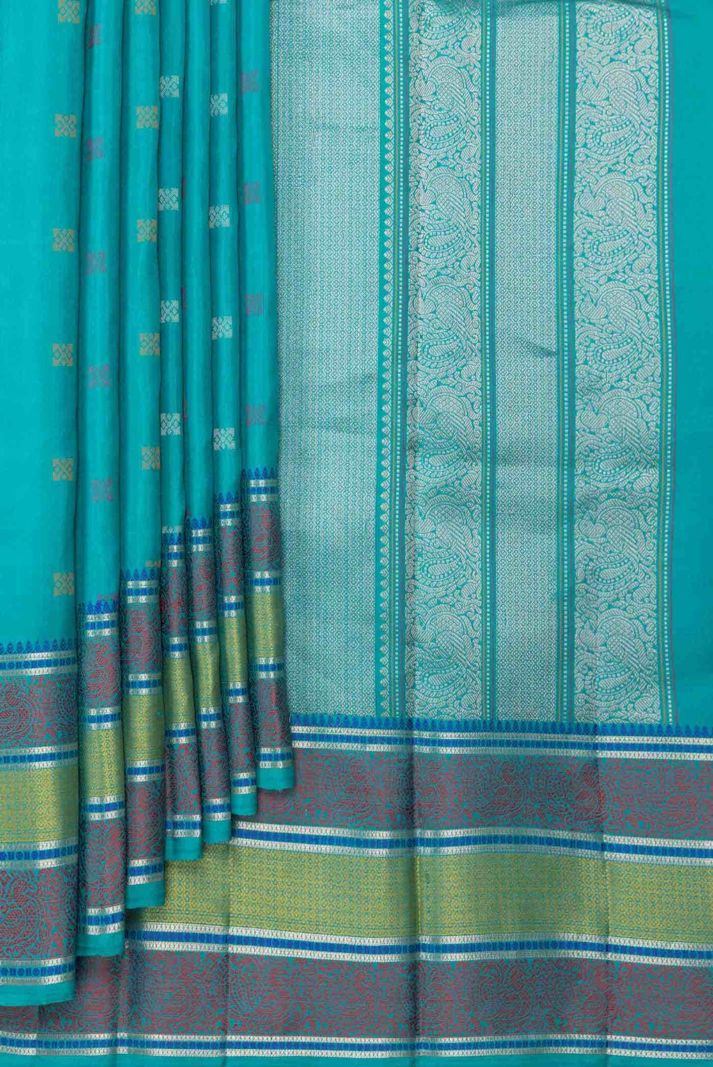 Green Dual Tone Kanchipuram Silk Saree