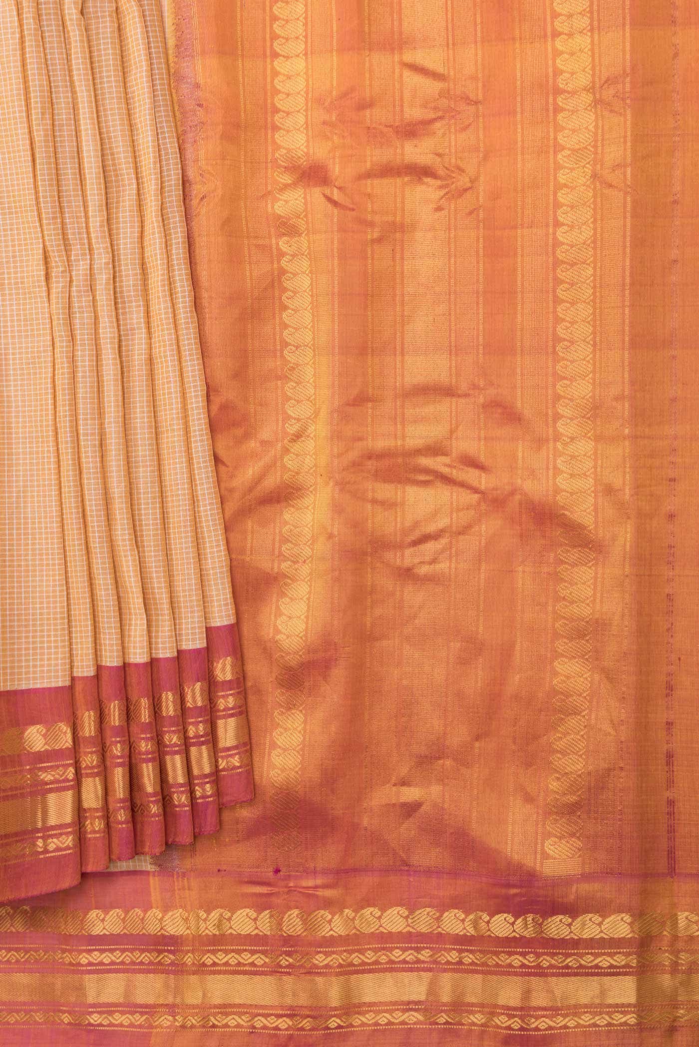 Sandal Dual Tone Gadwal cotton Saree