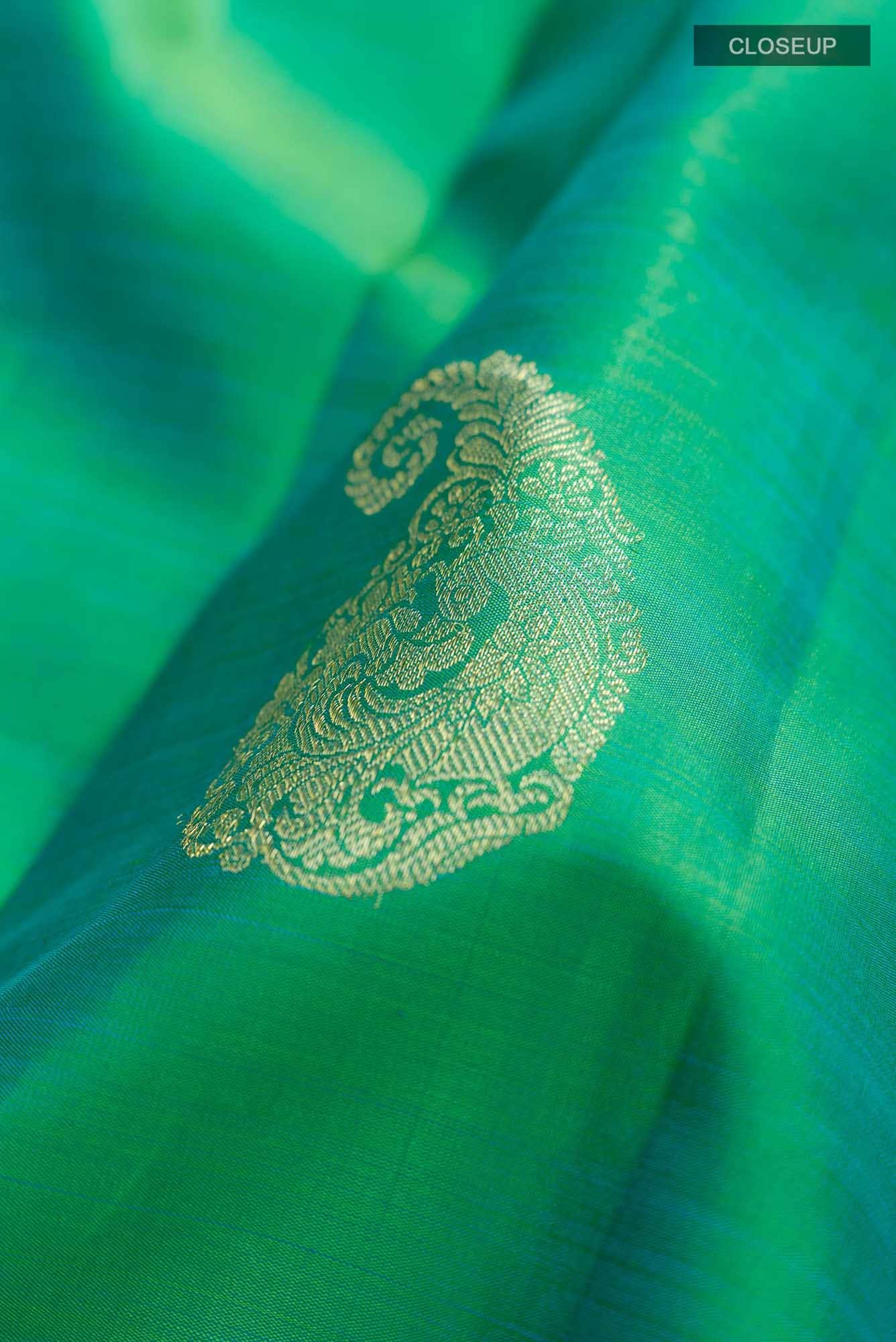 Green Dual Tone Kanchipuram Silk Saree