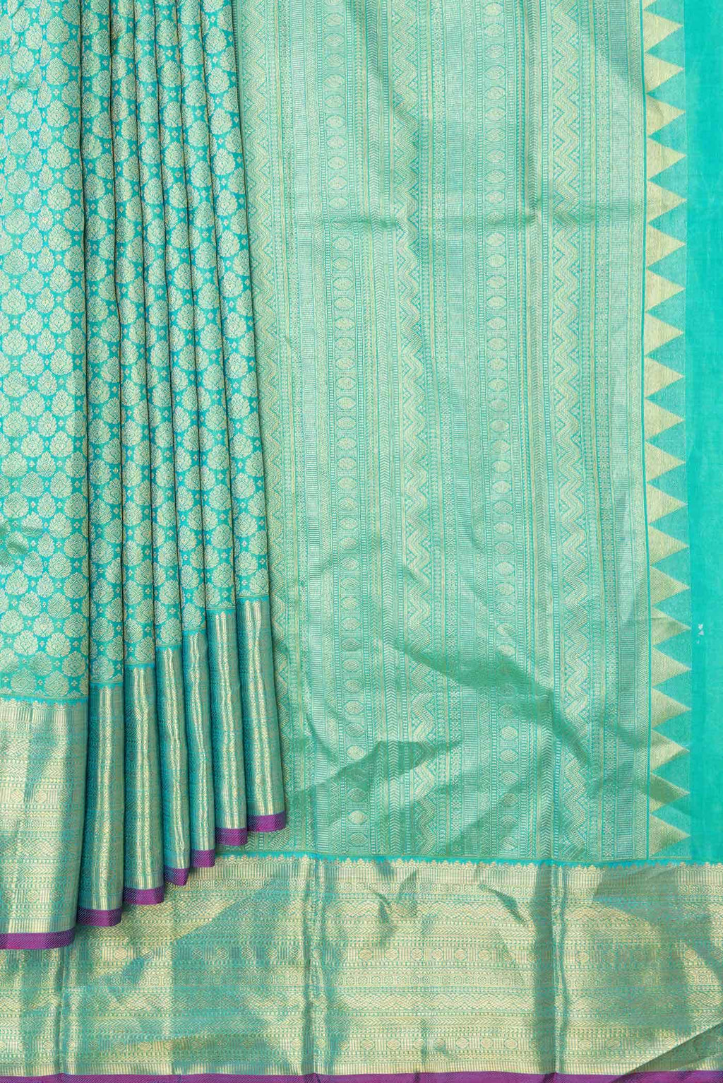 Green Dual Tone Kanchipuram Silk Saree
