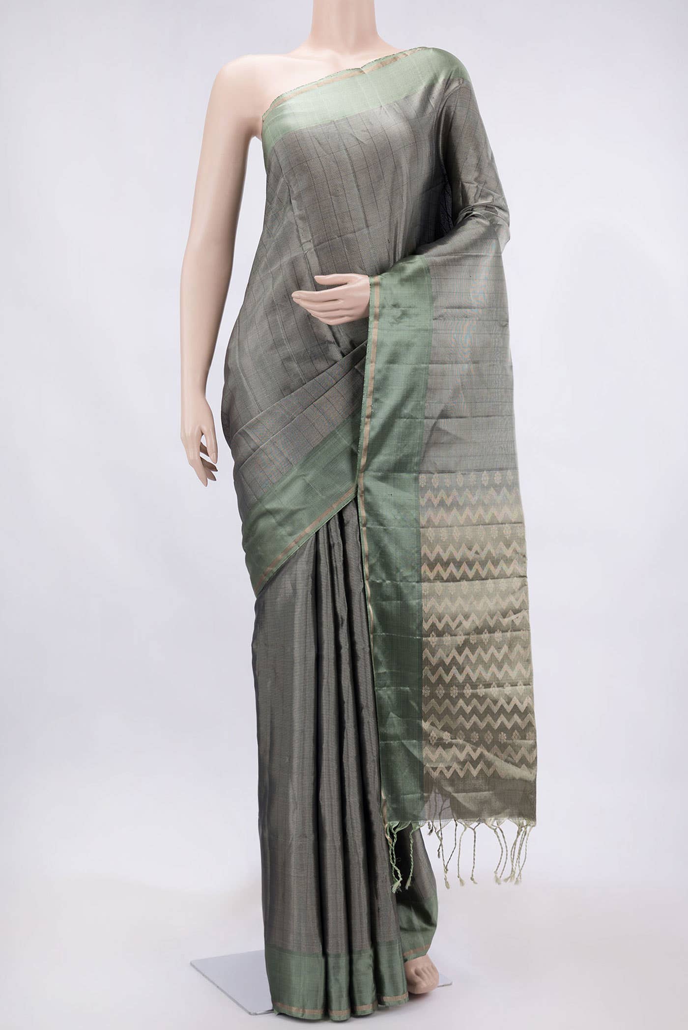 Green Dual Tone Soft Silk Saree