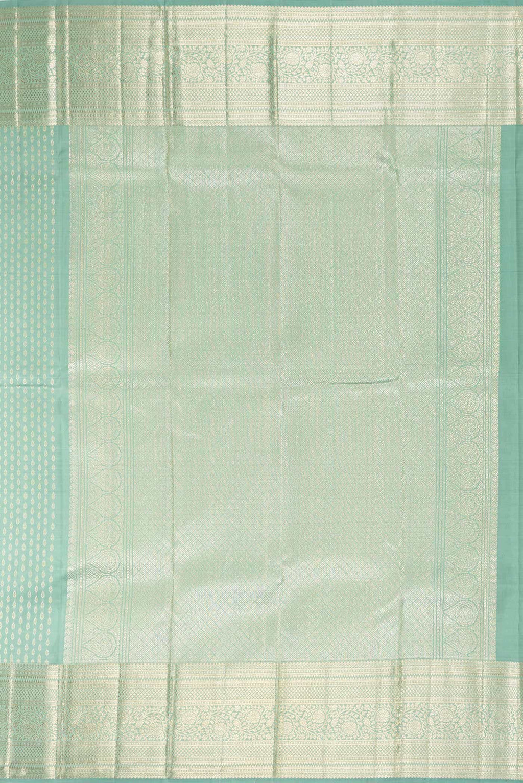 Green Dual Tone Kanchipuram Silk Saree