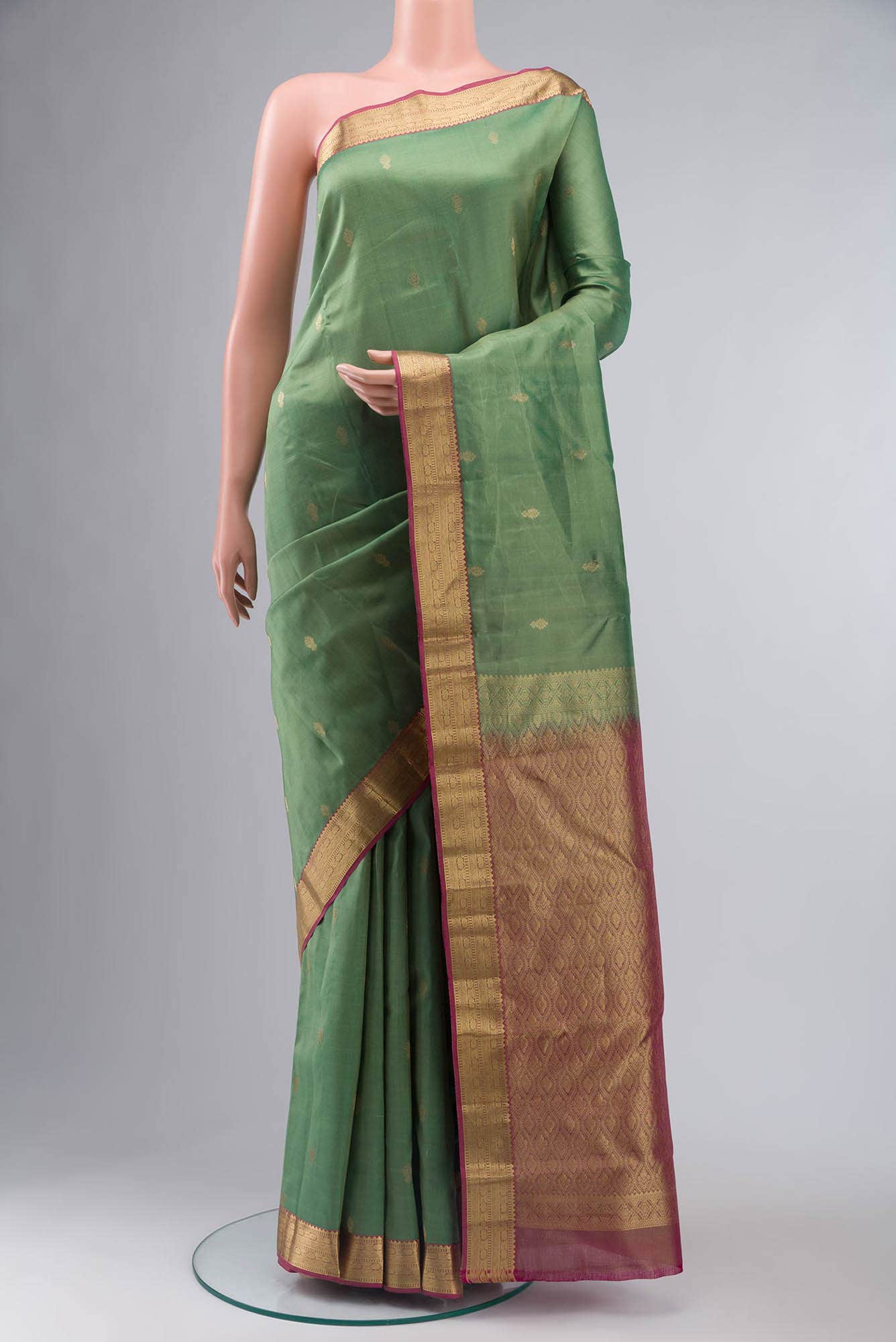 Green Dual Tone Kanchipuram Silk Saree