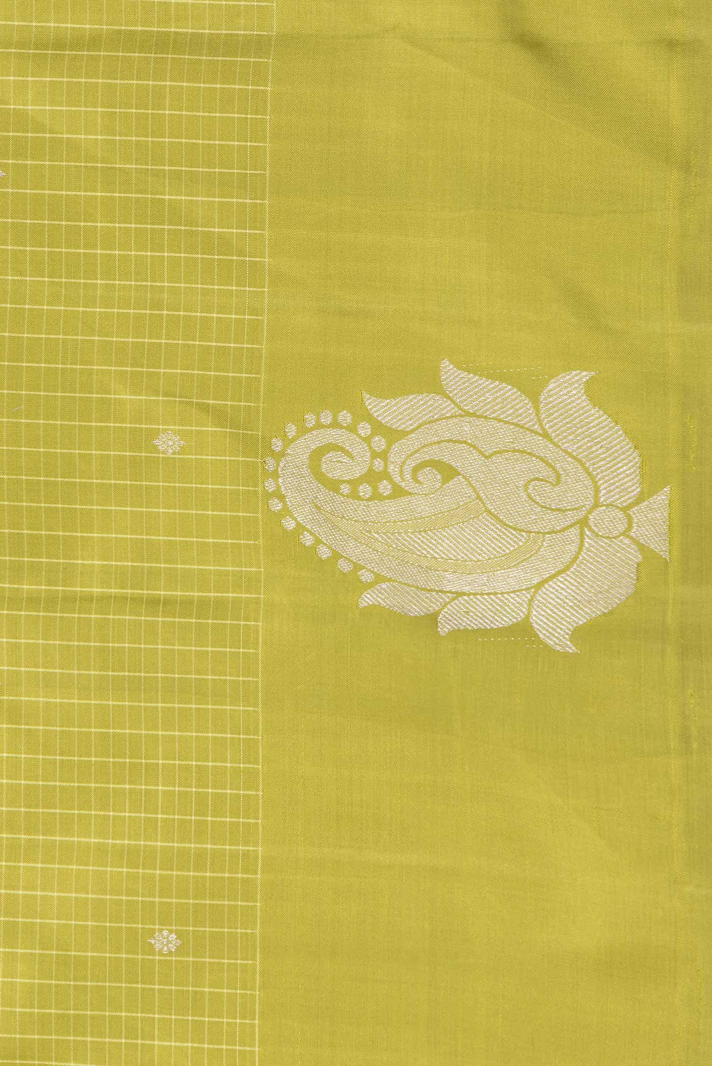 Pure Silk Pure Zari Green Dual Tone Kanchipuram Saree